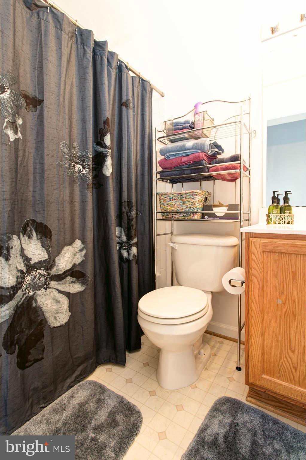 HUNTINGTON GROVE - Residential