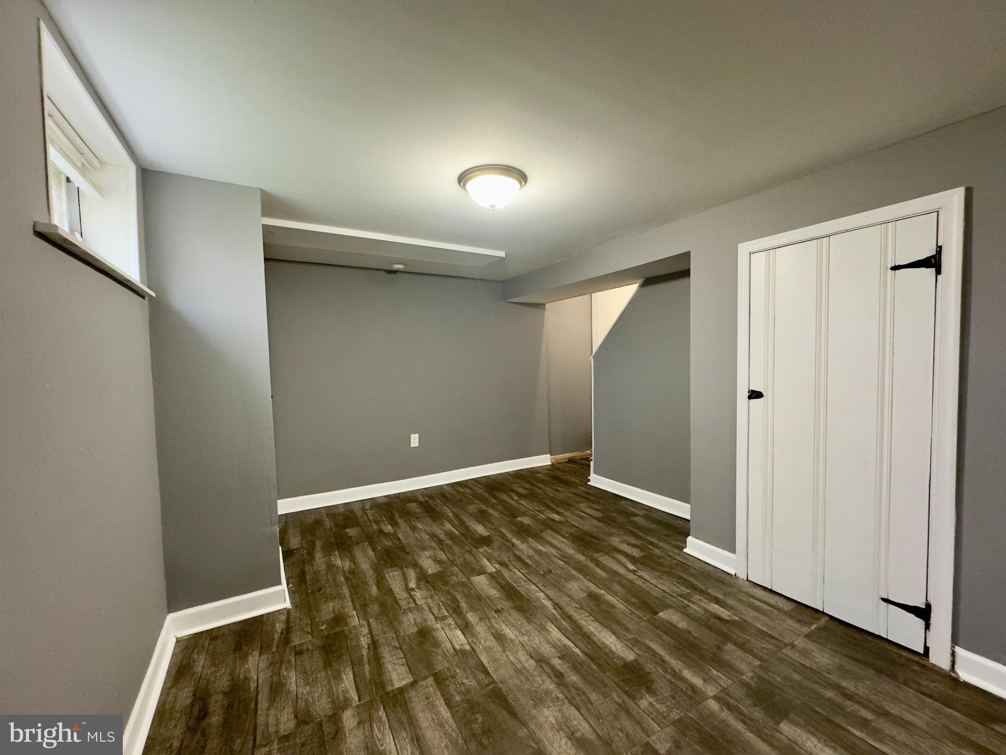 PARKVILLE - Residential Lease