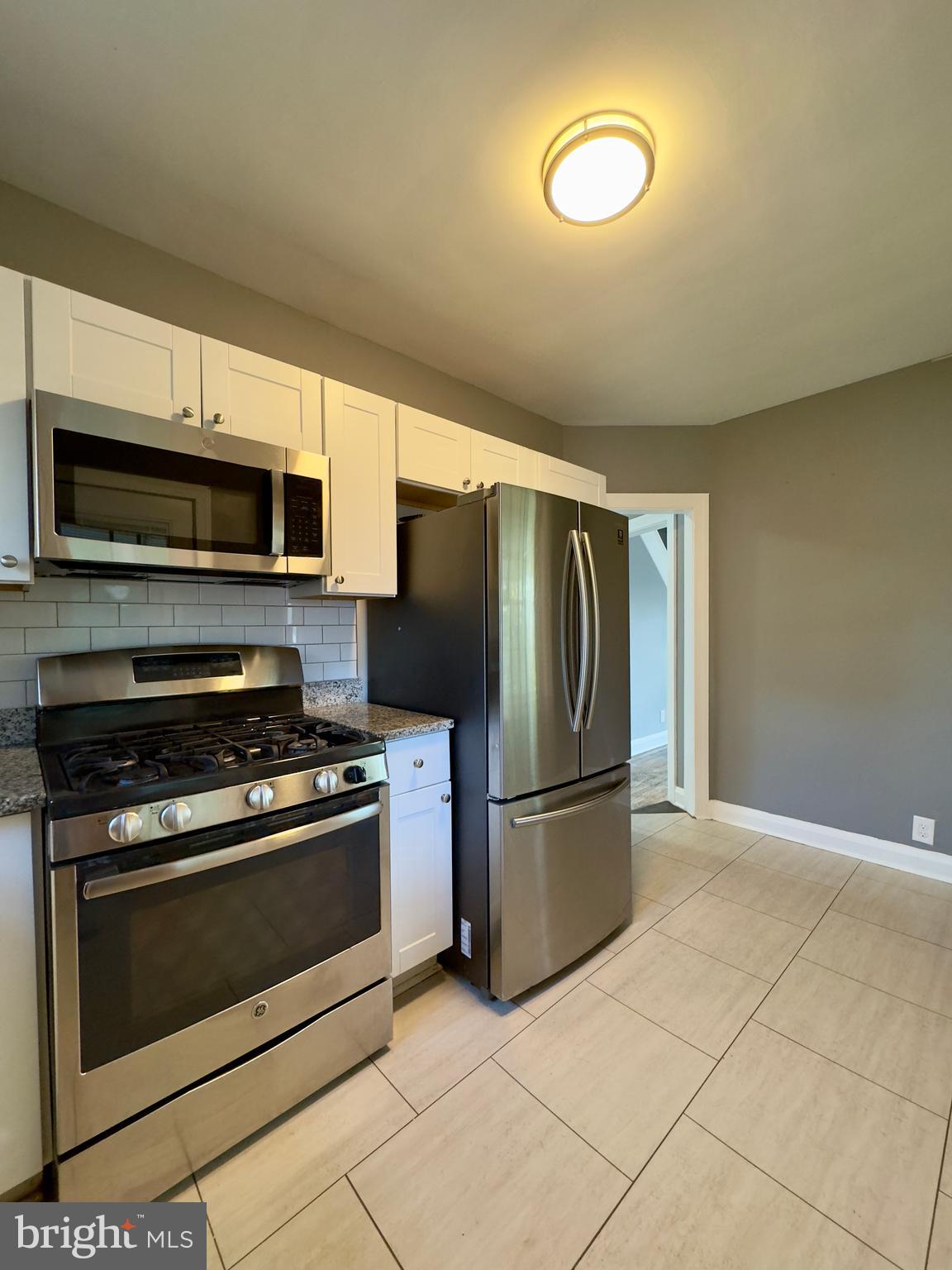 PARKVILLE - Residential Lease