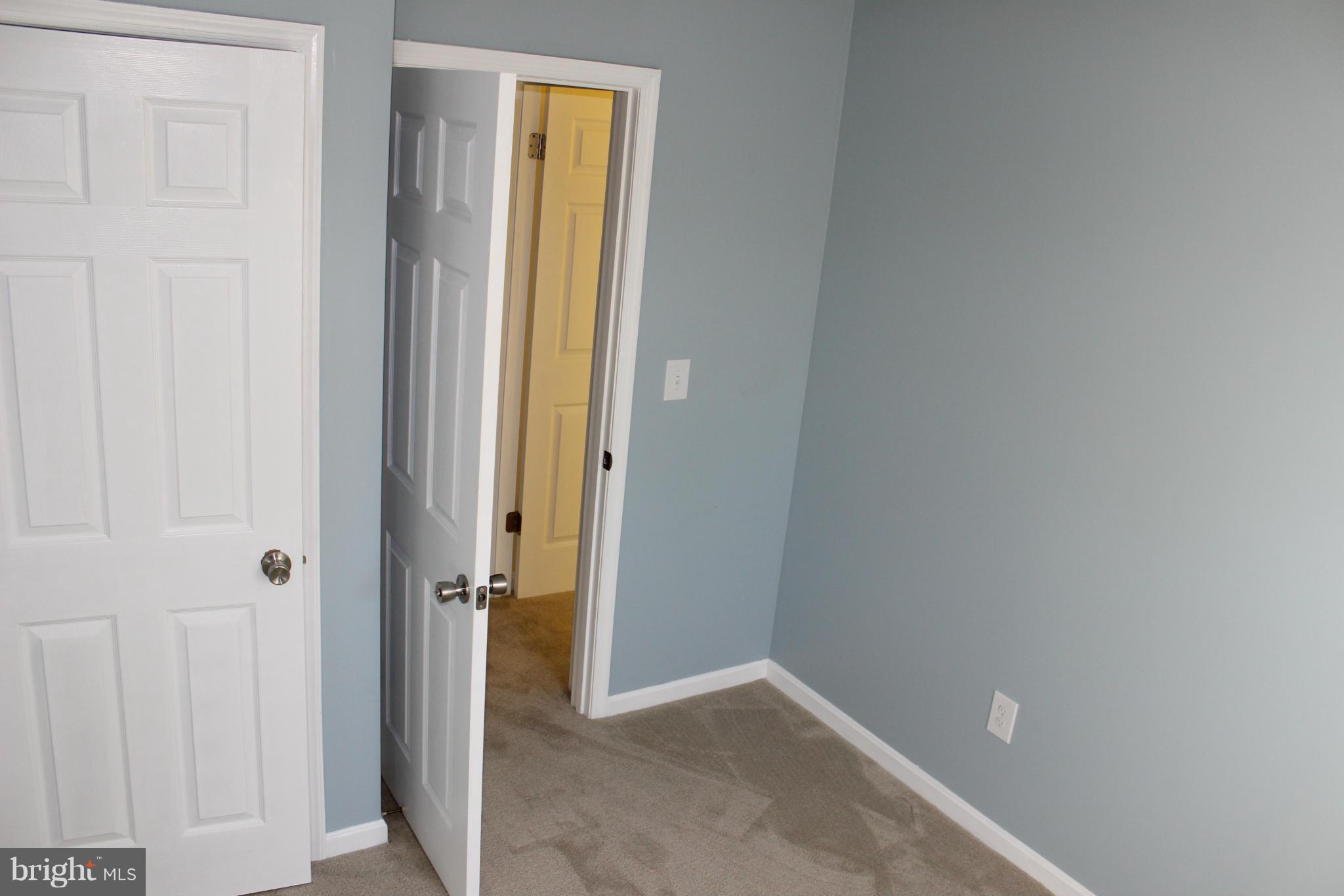 OLD FIELDS - Residential