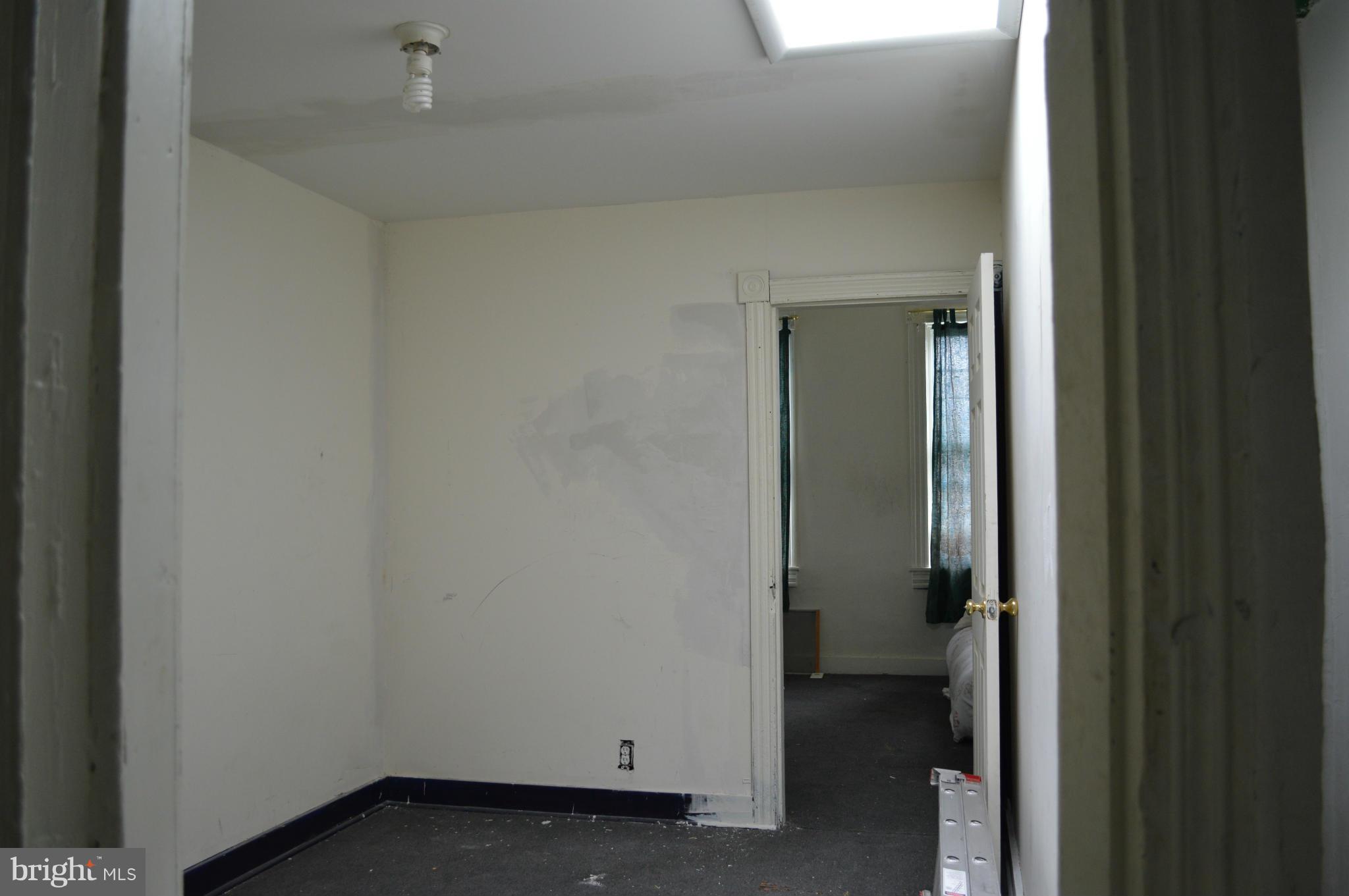 HIGHLANDTOWN - Residential