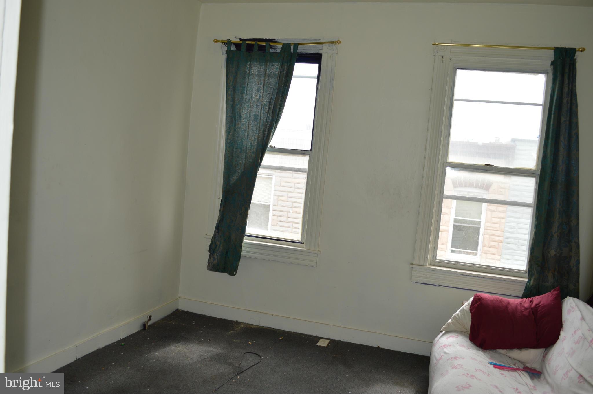 HIGHLANDTOWN - Residential