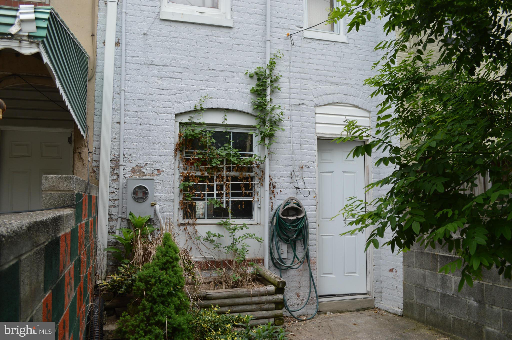 HIGHLANDTOWN - Residential