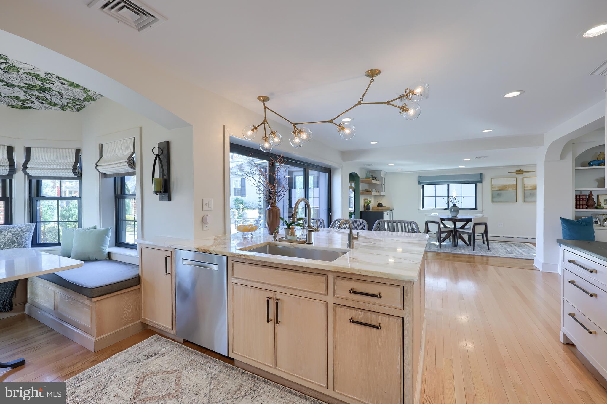 HAMILTON PARK - Residential