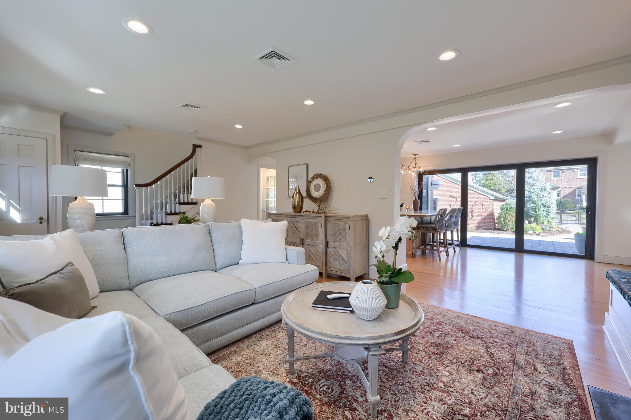 HAMILTON PARK - Residential