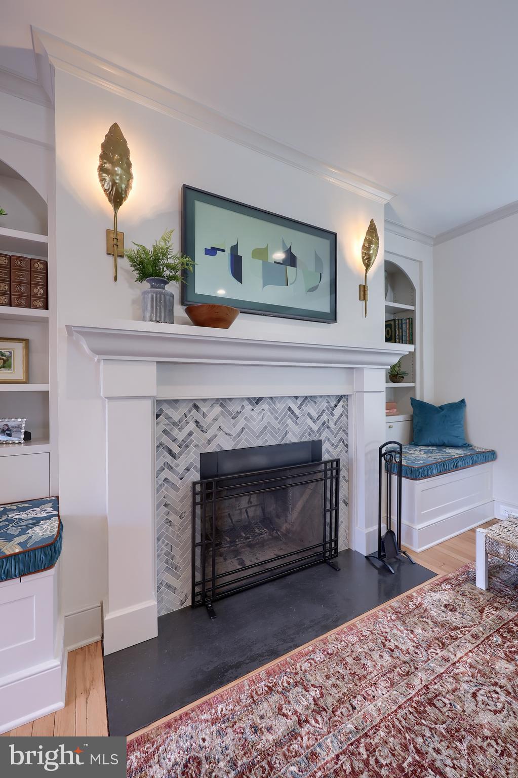 HAMILTON PARK - Residential