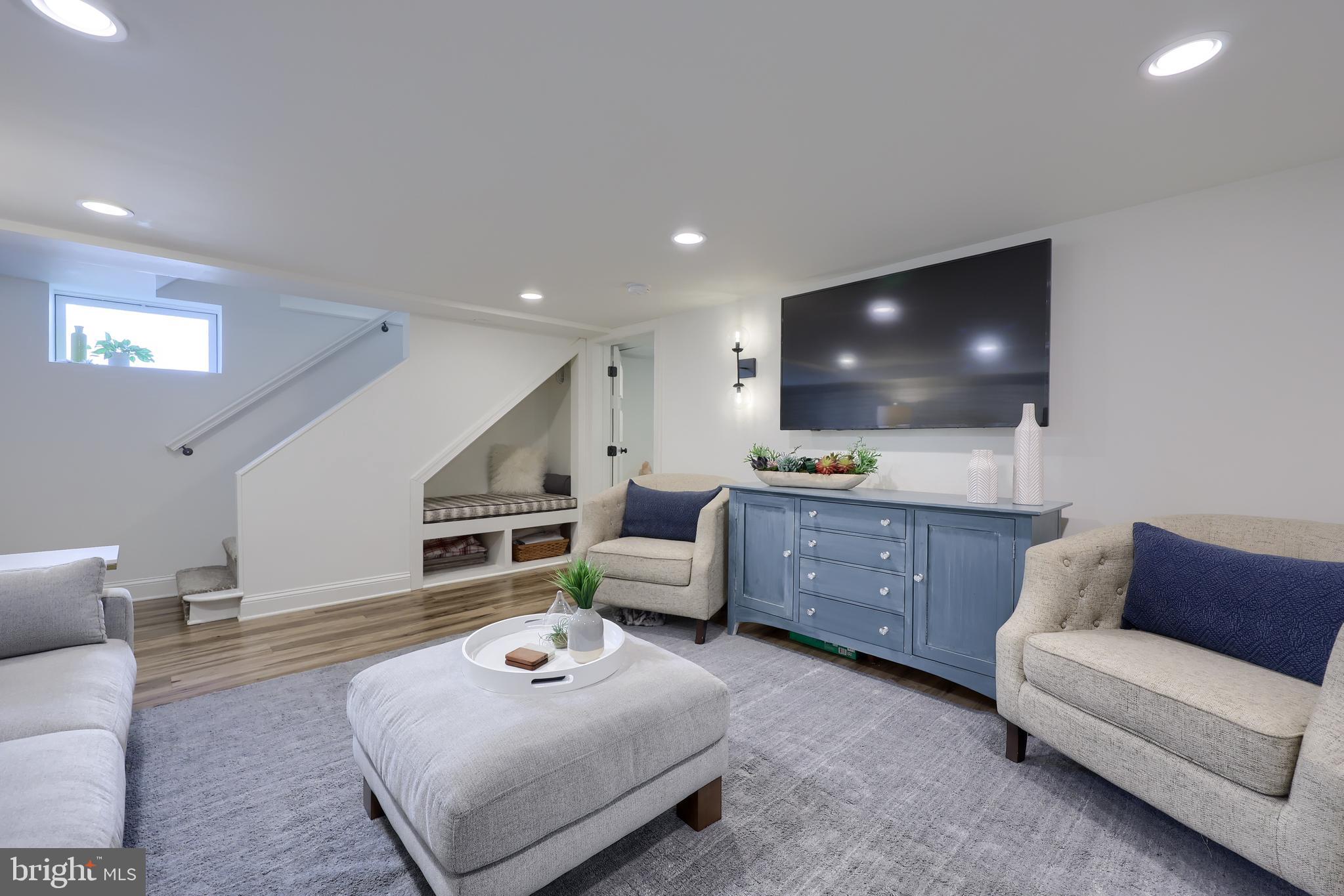 HAMILTON PARK - Residential