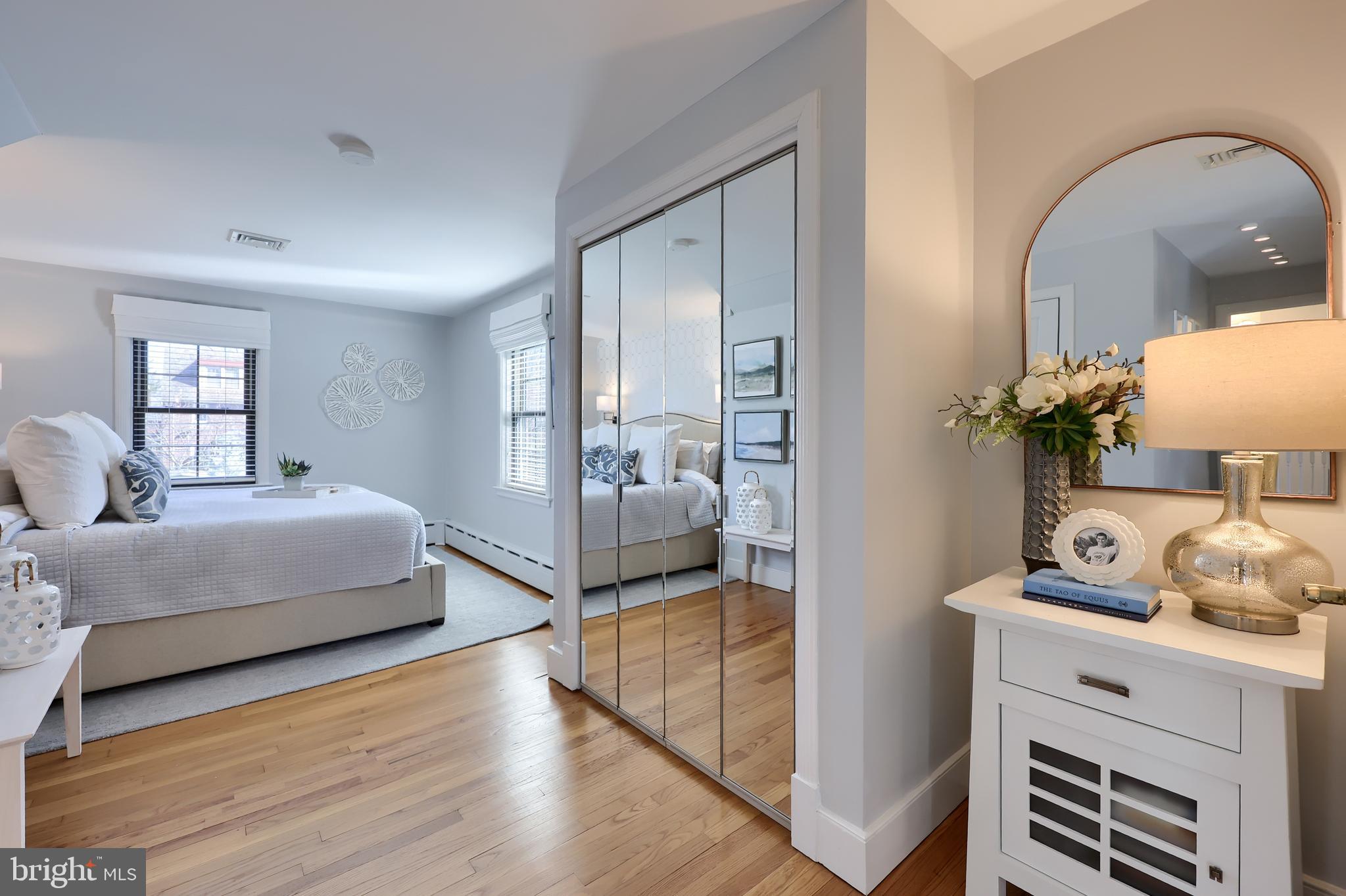 HAMILTON PARK - Residential