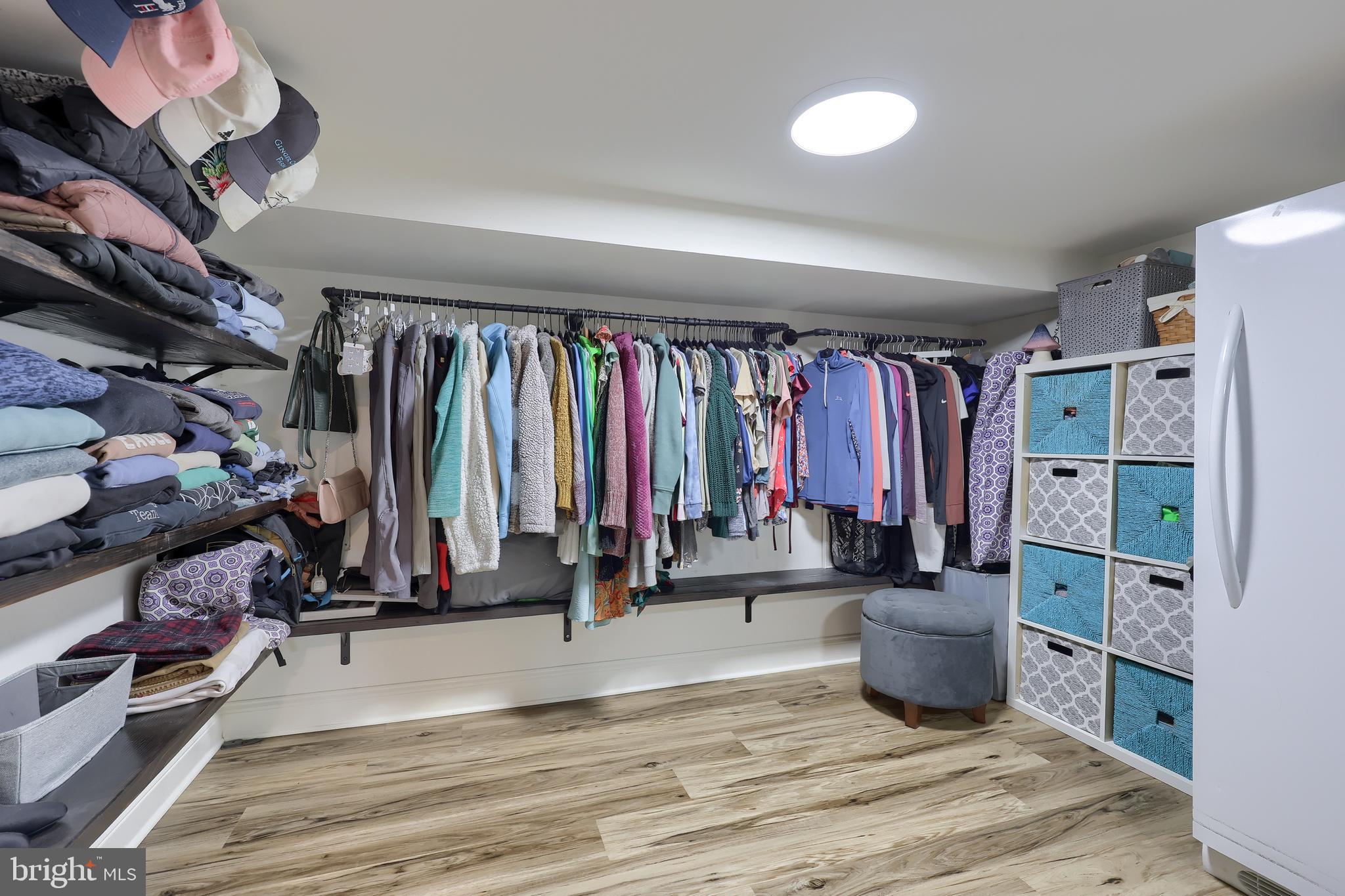 HAMILTON PARK - Residential