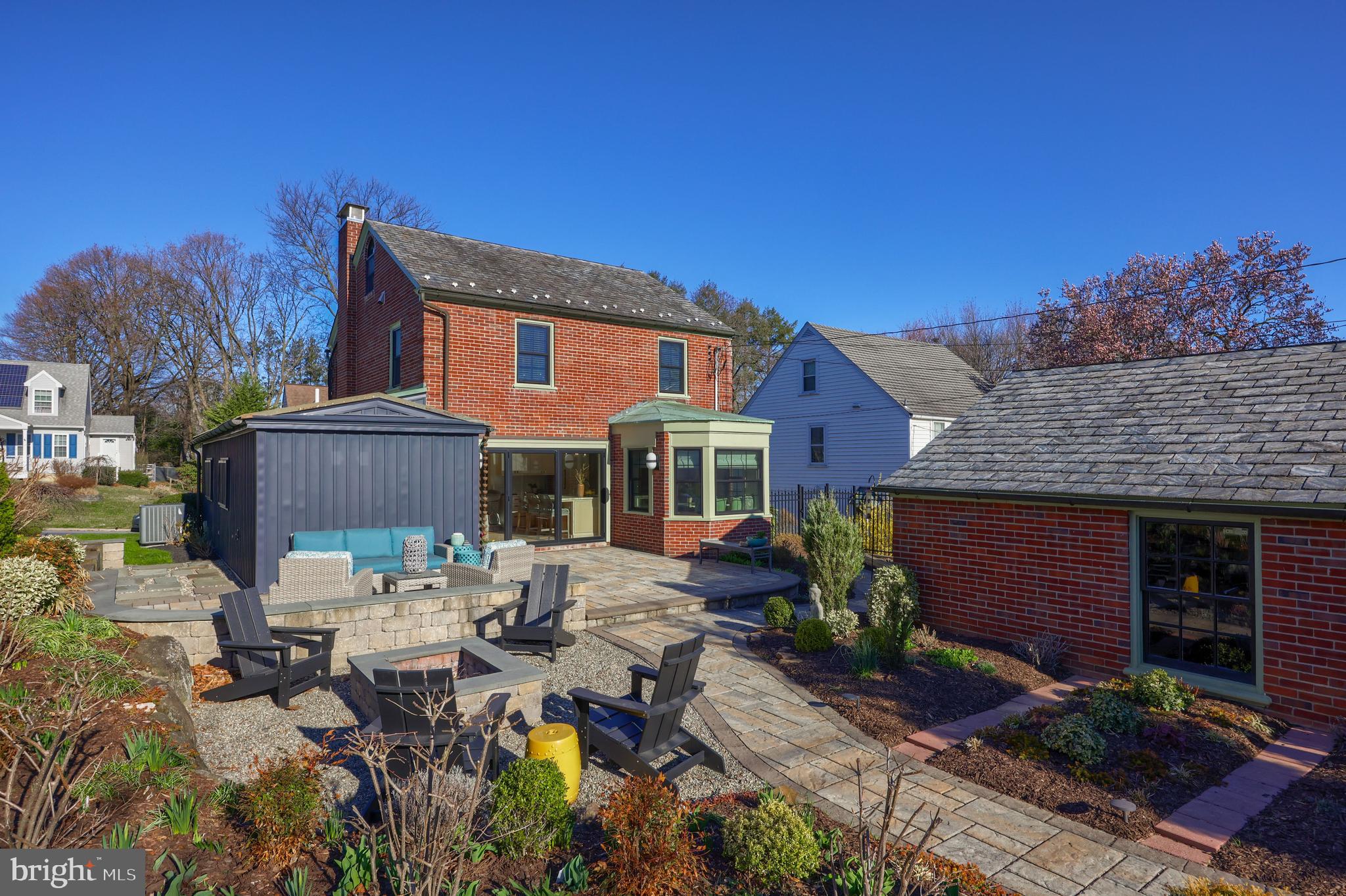 HAMILTON PARK - Residential