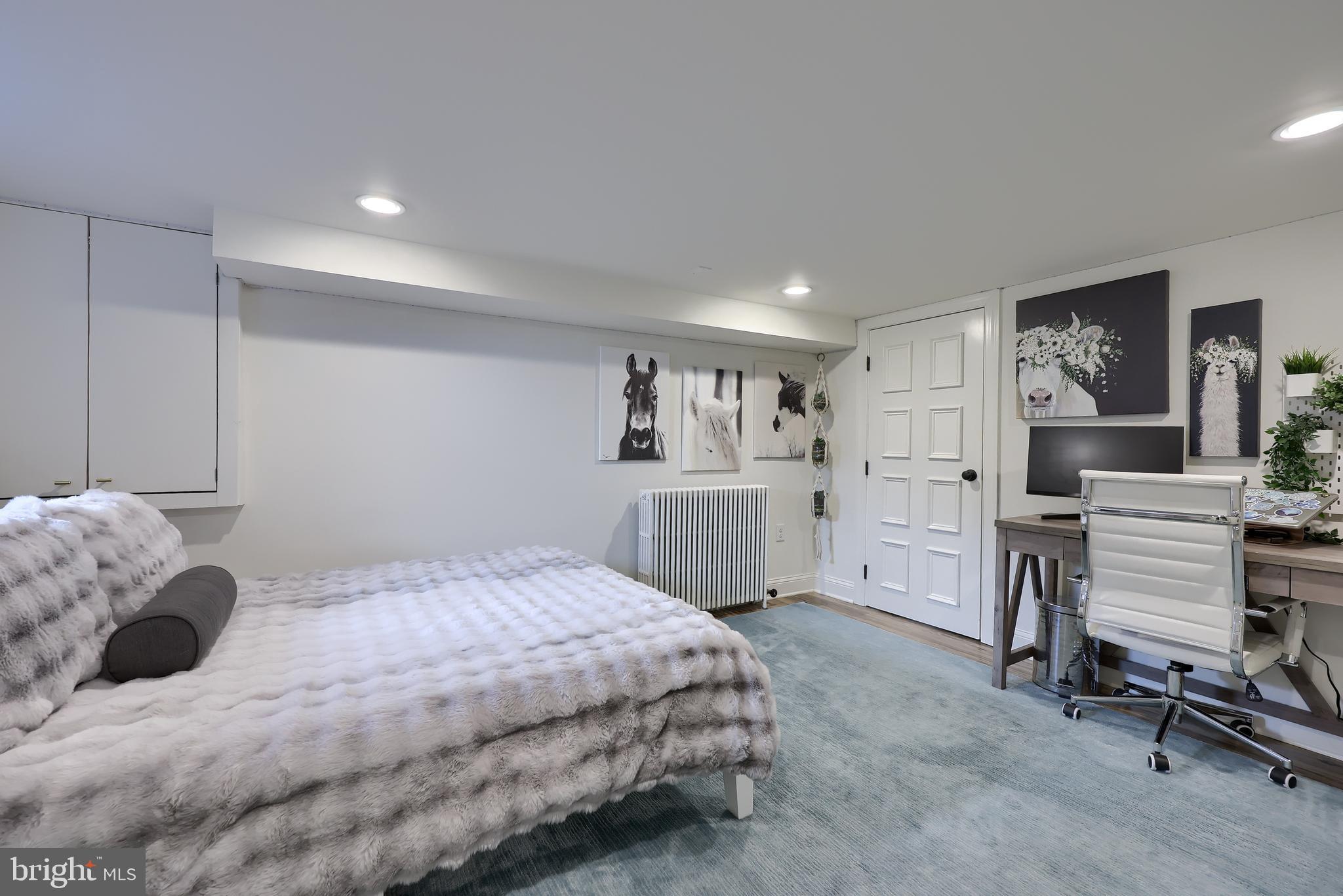 HAMILTON PARK - Residential