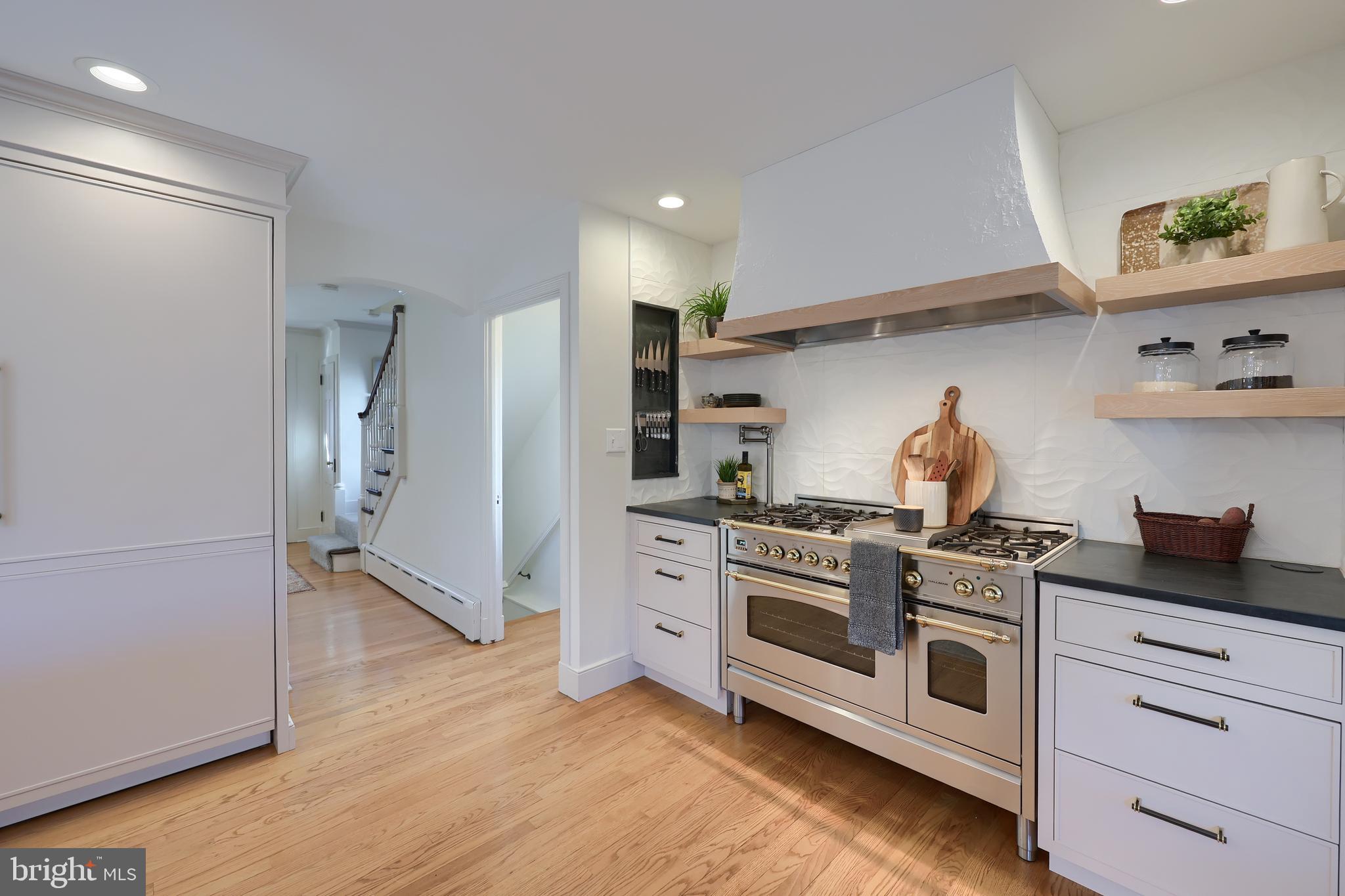 HAMILTON PARK - Residential