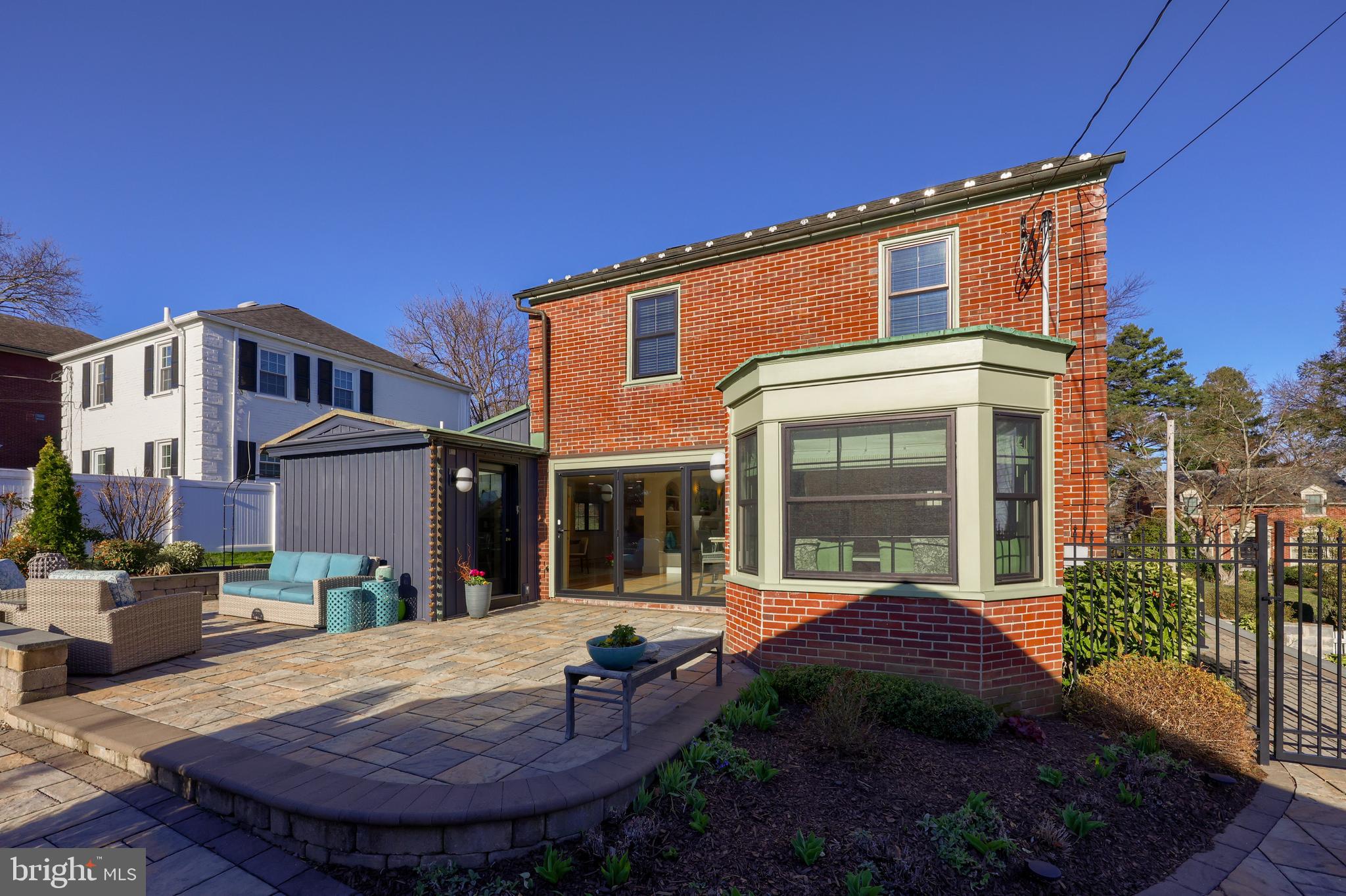 HAMILTON PARK - Residential