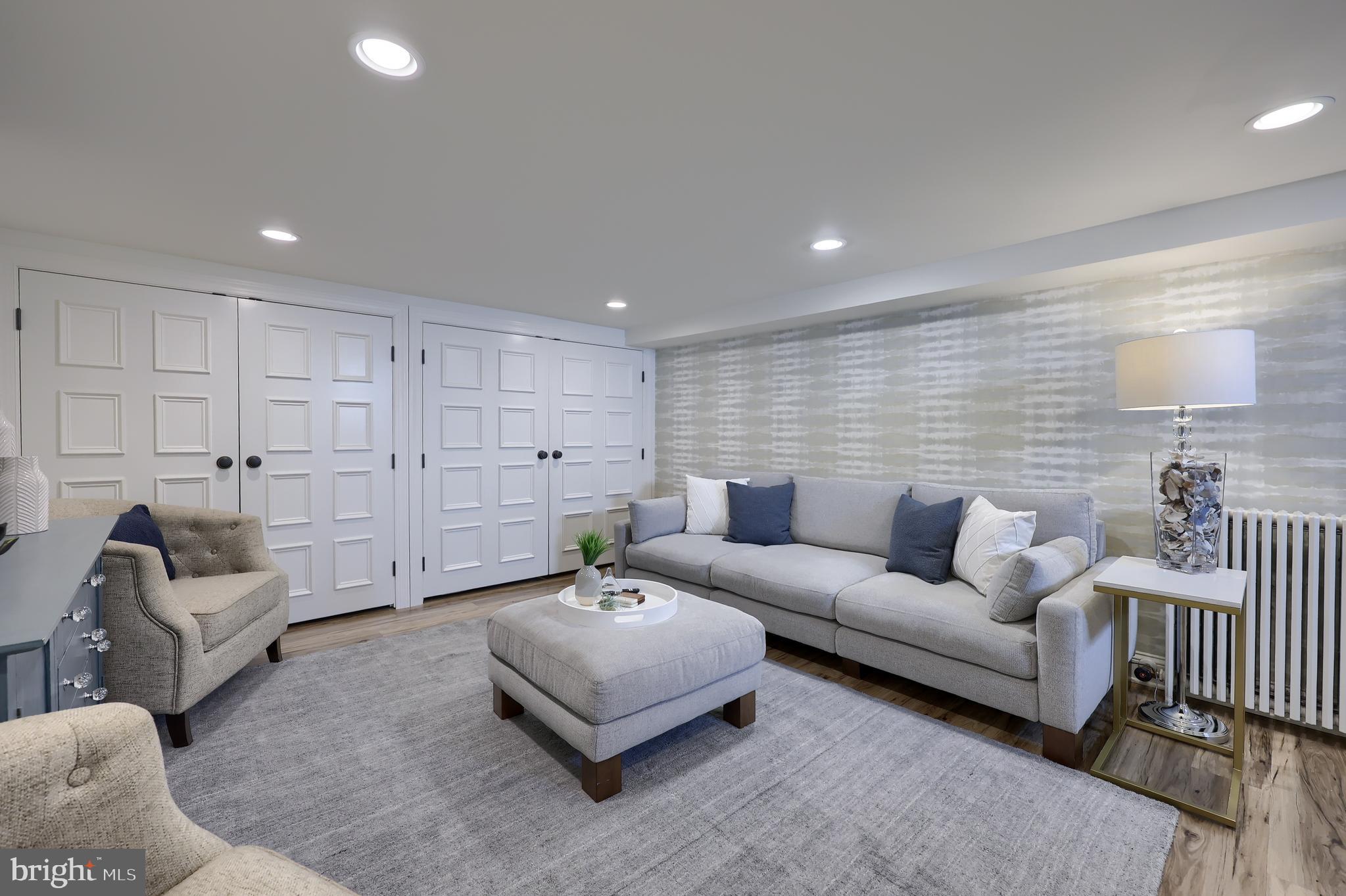 HAMILTON PARK - Residential