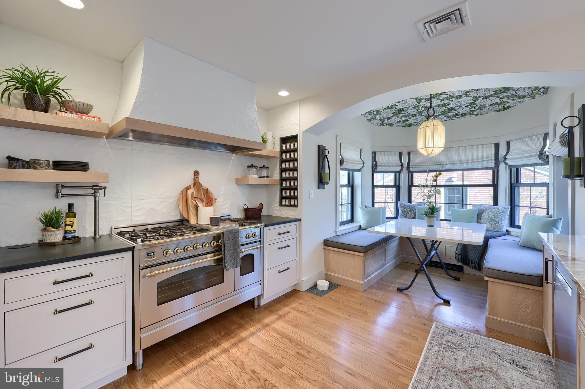 HAMILTON PARK - Residential