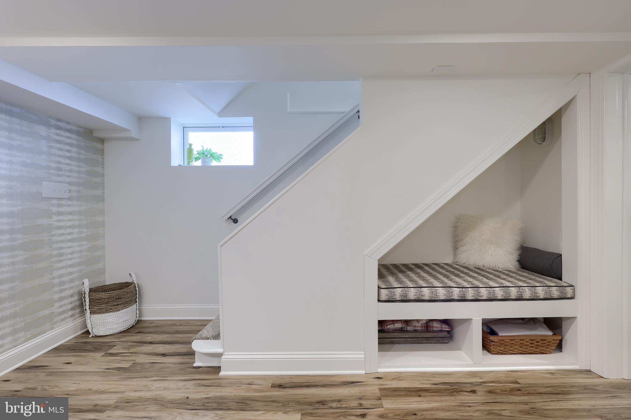 HAMILTON PARK - Residential