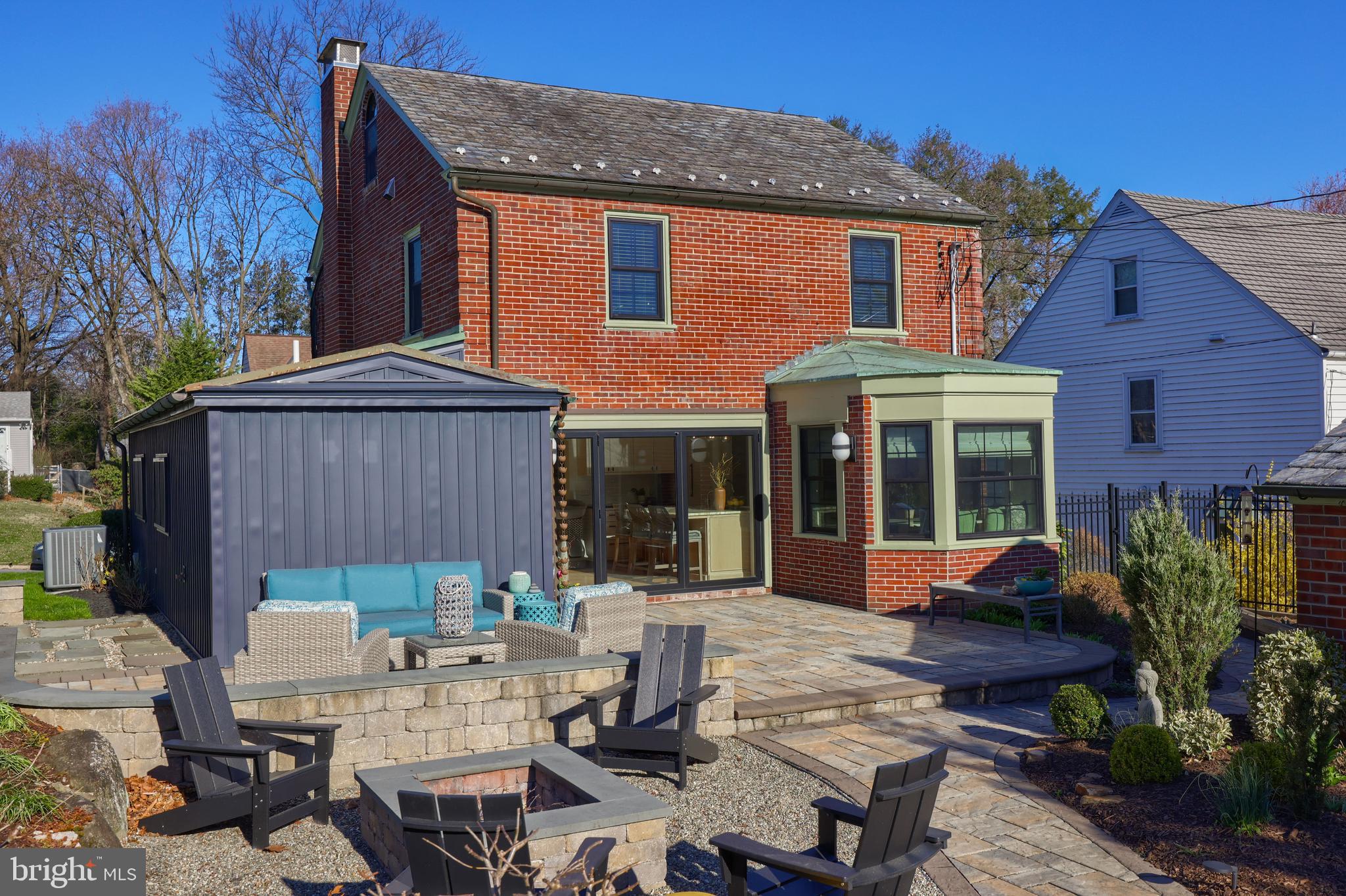 HAMILTON PARK - Residential