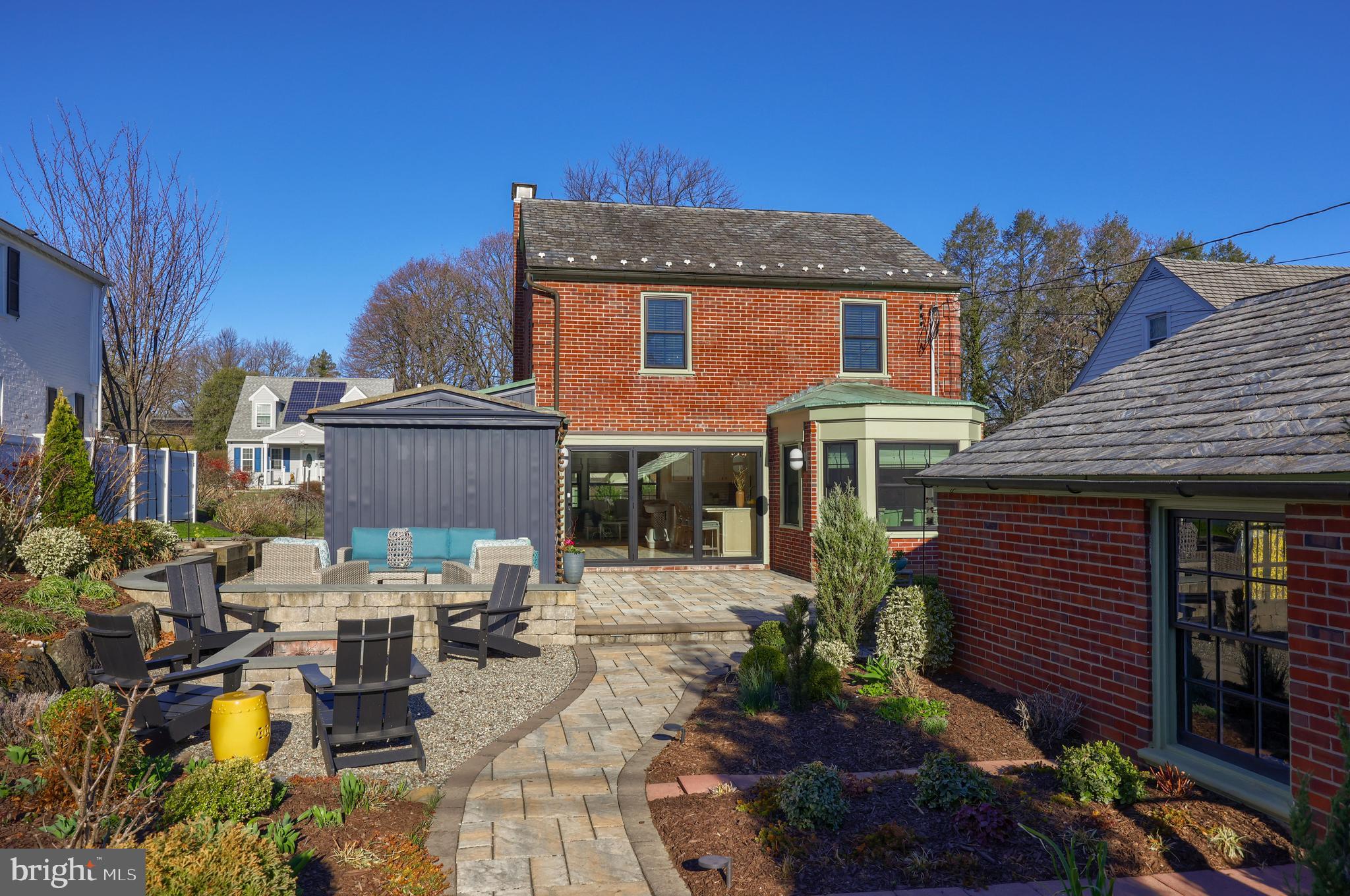 HAMILTON PARK - Residential