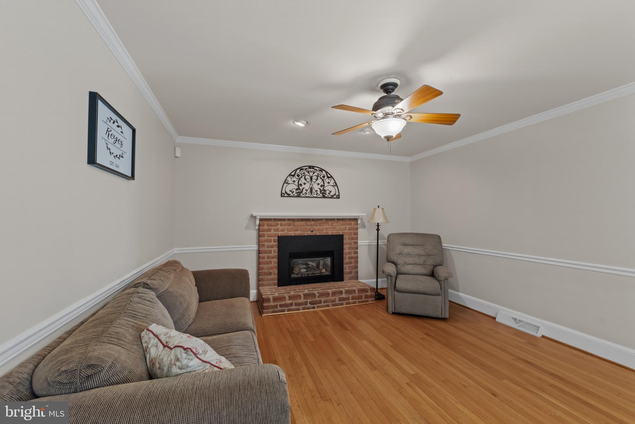 POTOMAC MANOR - Residential