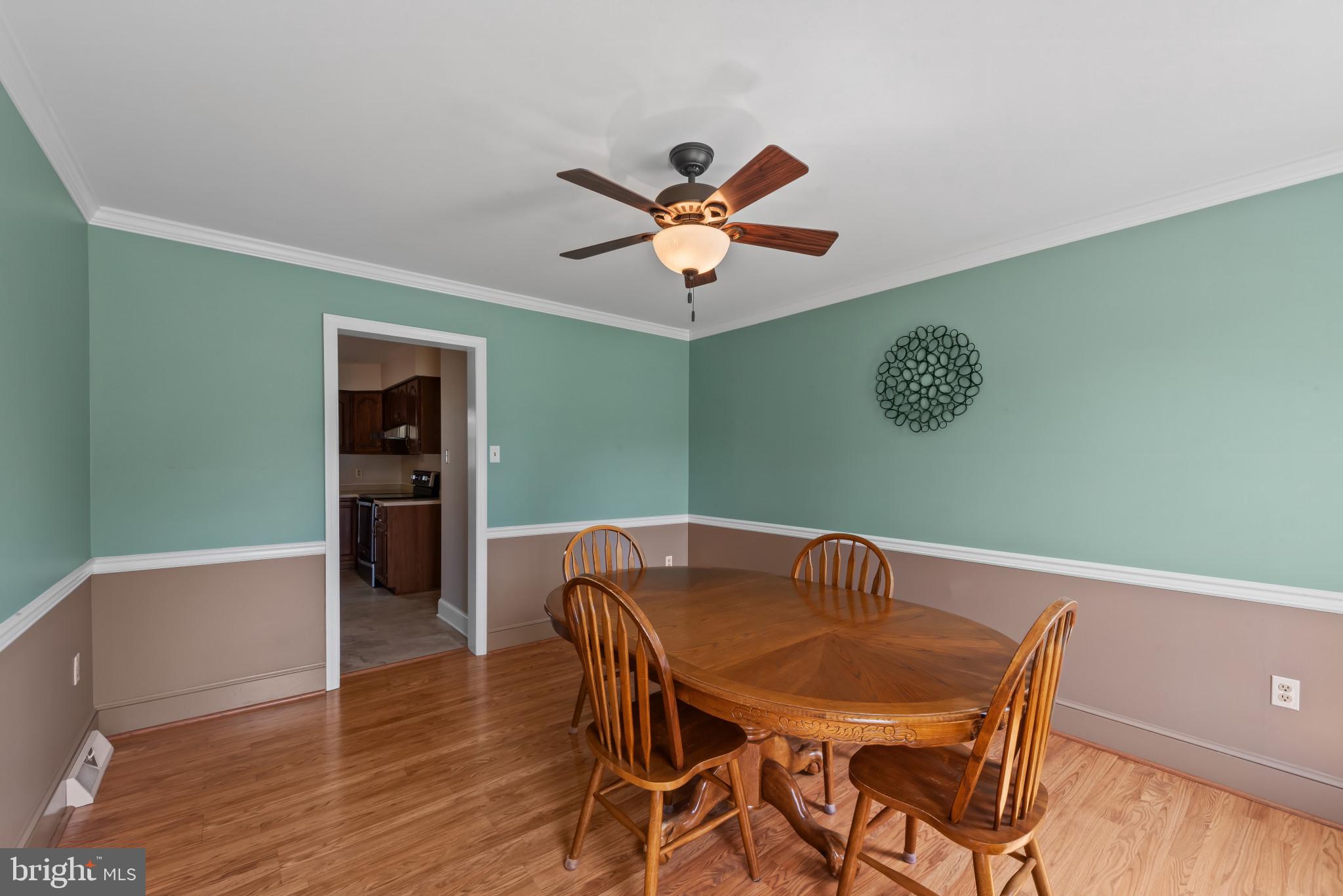 POTOMAC MANOR - Residential