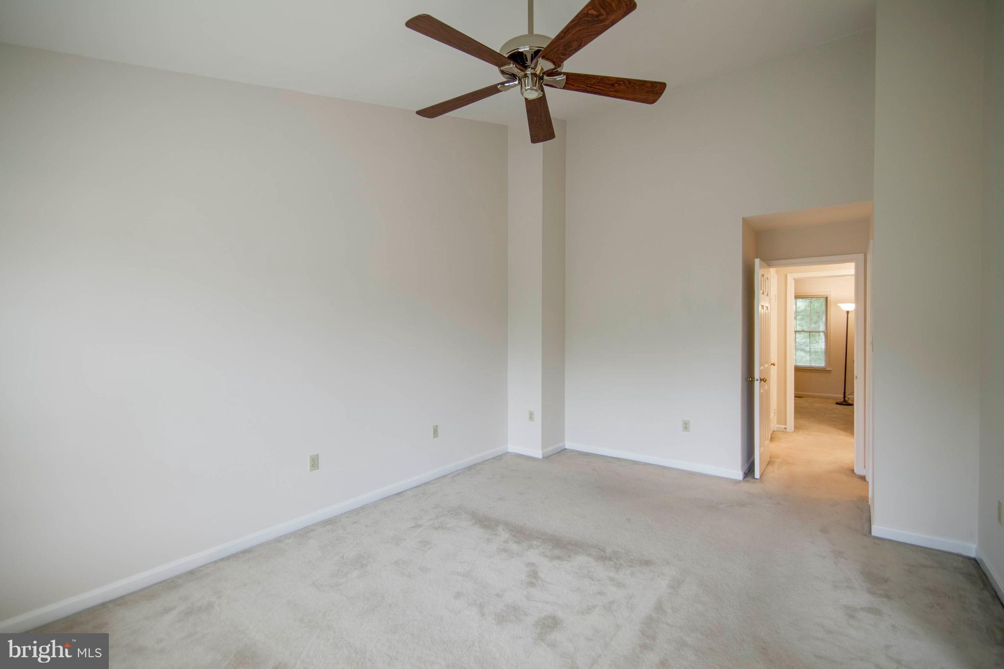 OLDE OAK RIDGE - Residential