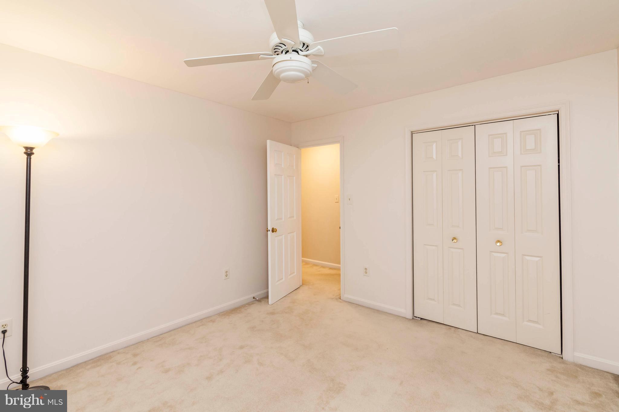 OLDE OAK RIDGE - Residential