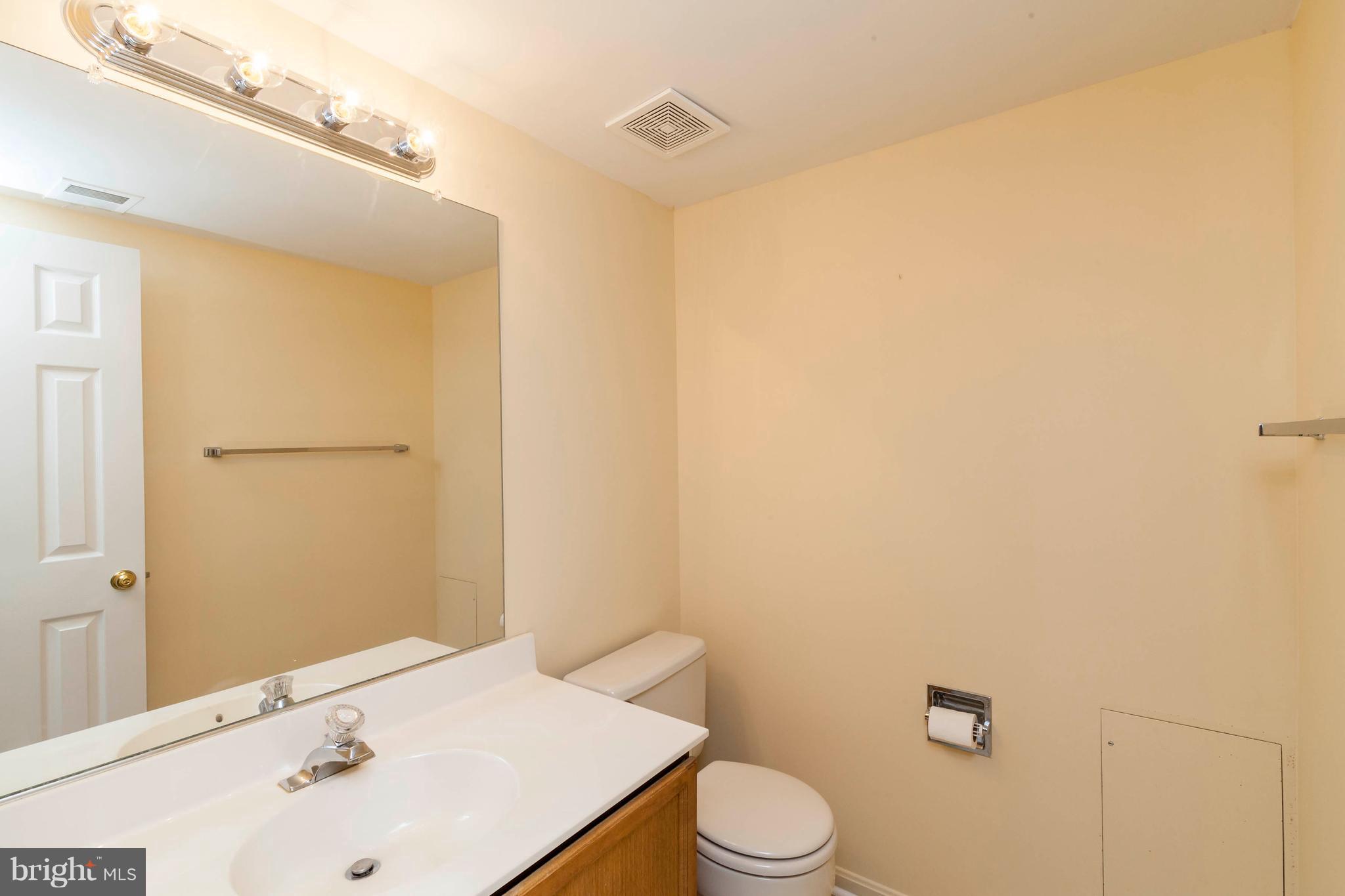 OLDE OAK RIDGE - Residential