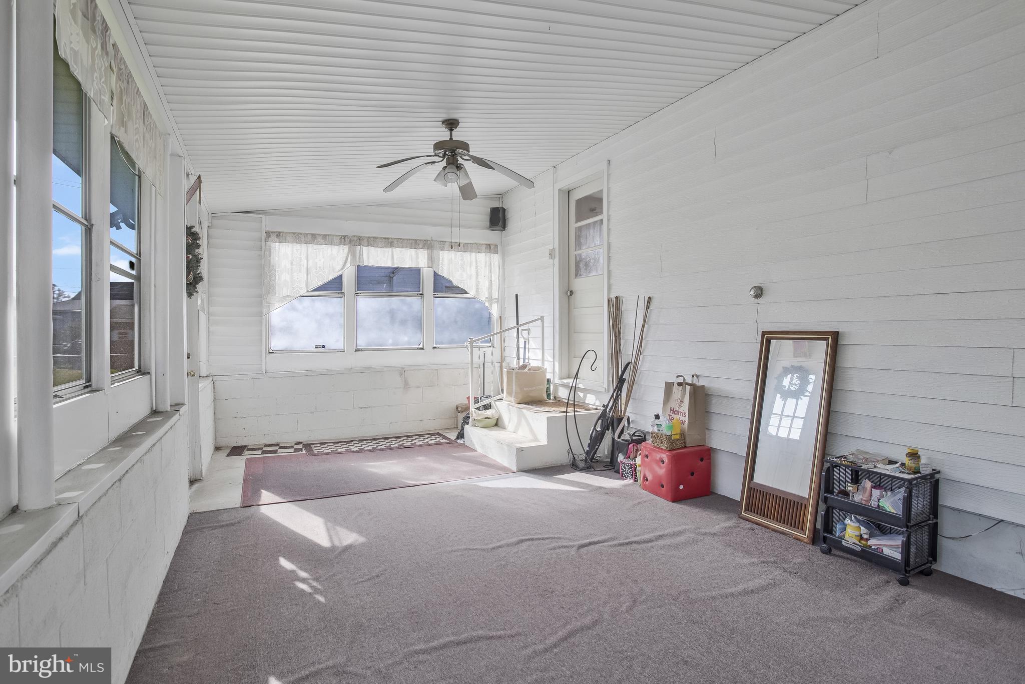 LOGAN VILLAGE - Residential