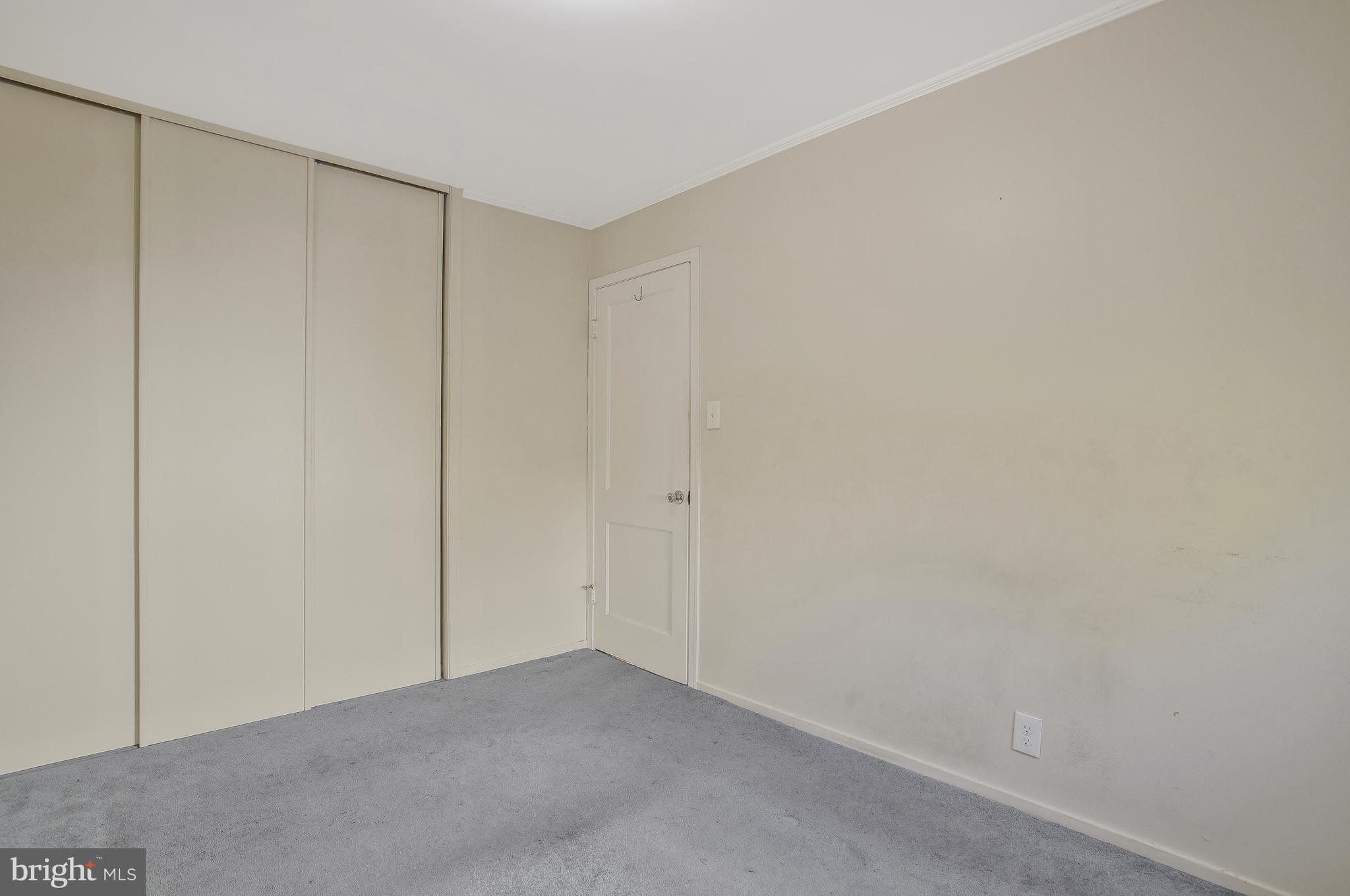 LOGAN VILLAGE - Residential