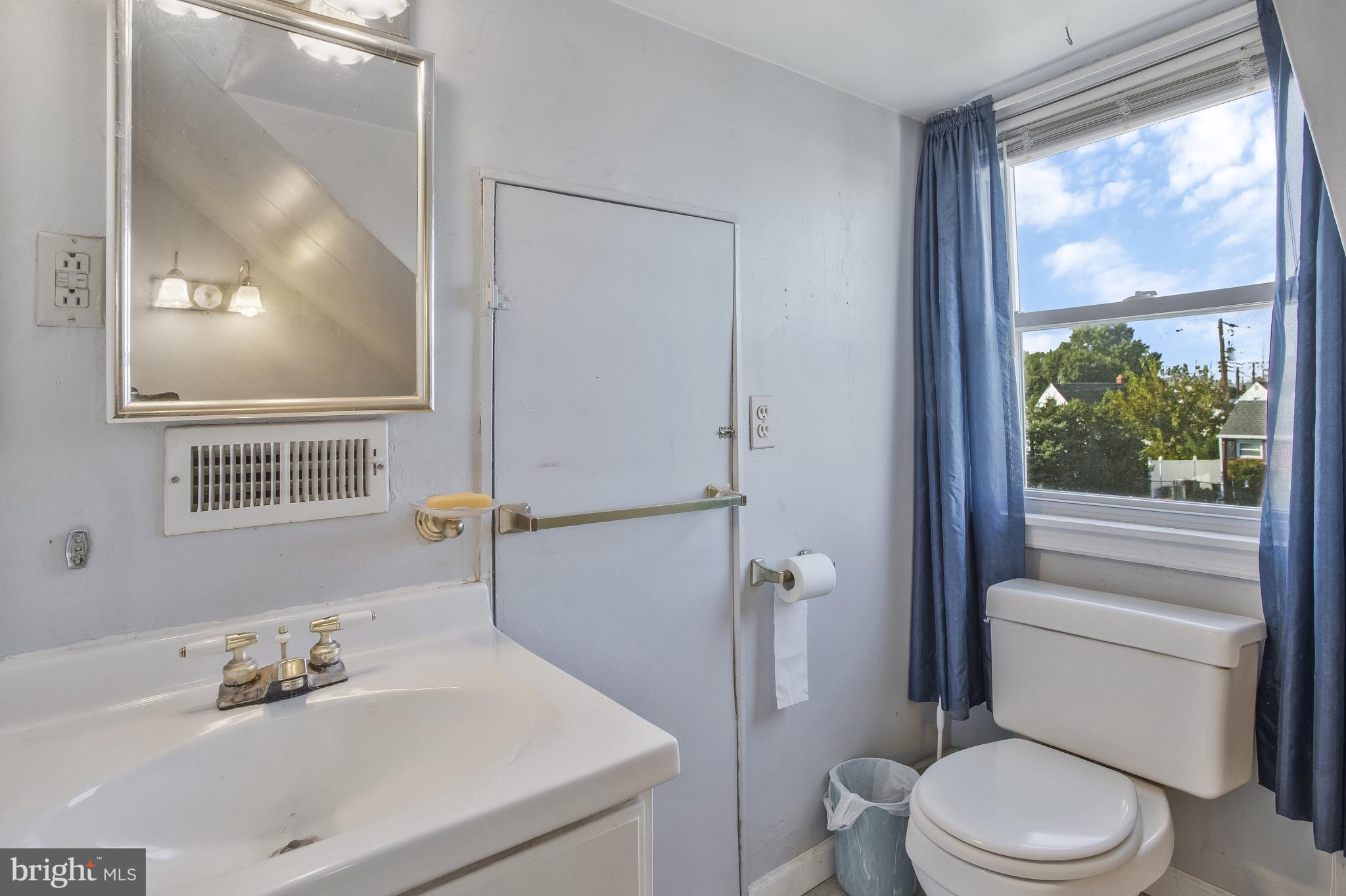 LOGAN VILLAGE - Residential