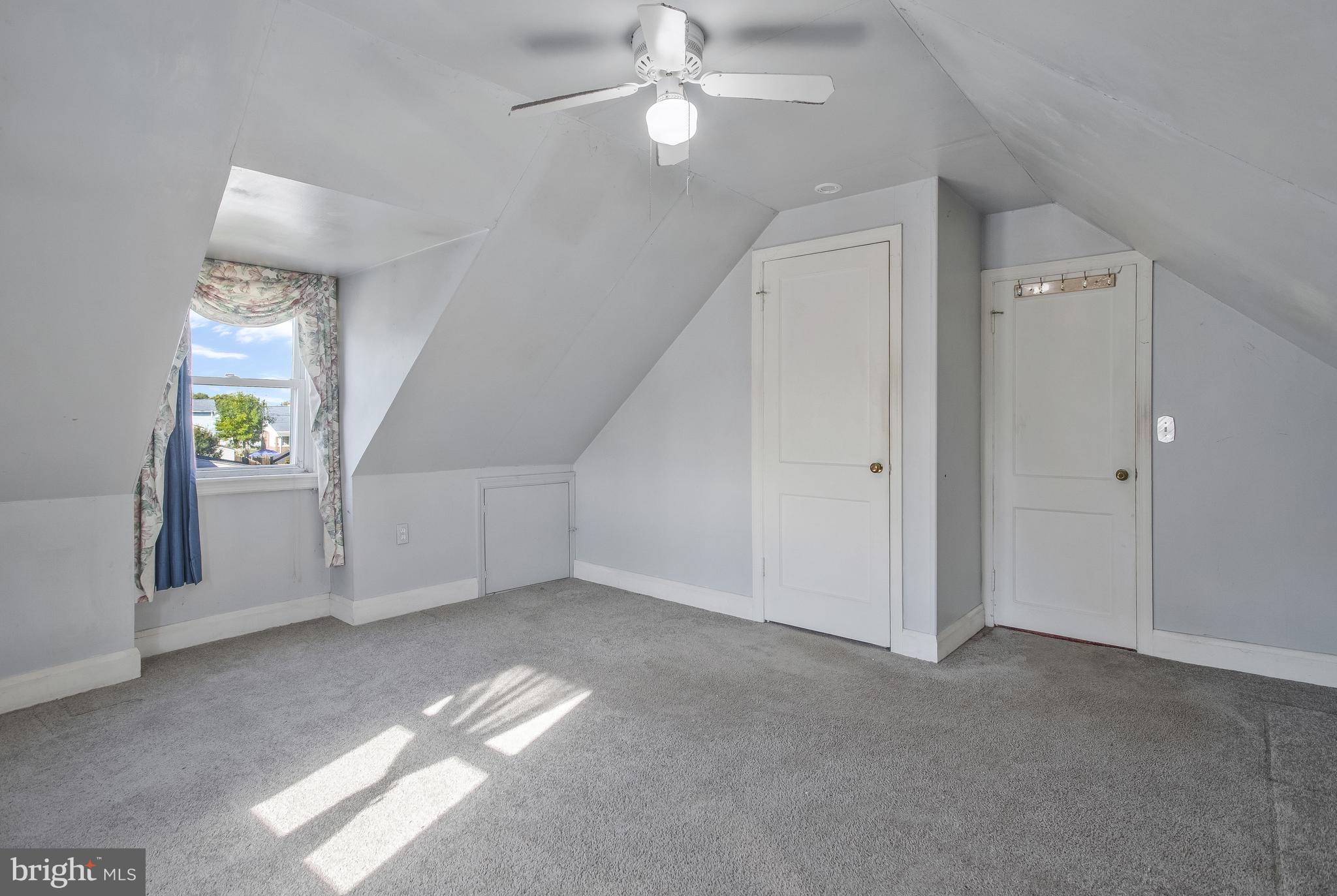 LOGAN VILLAGE - Residential