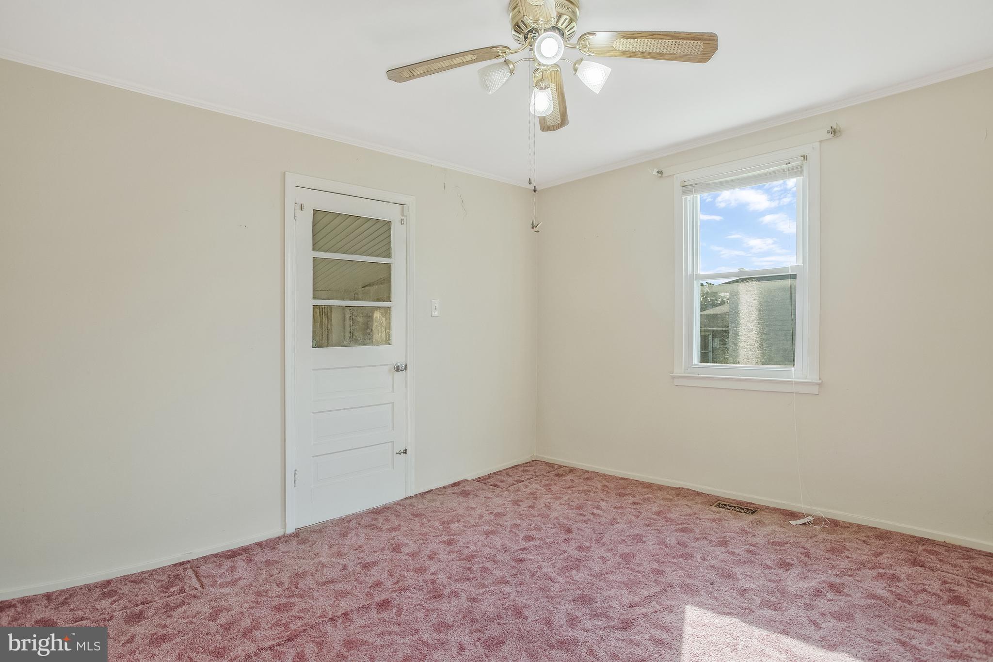 LOGAN VILLAGE - Residential