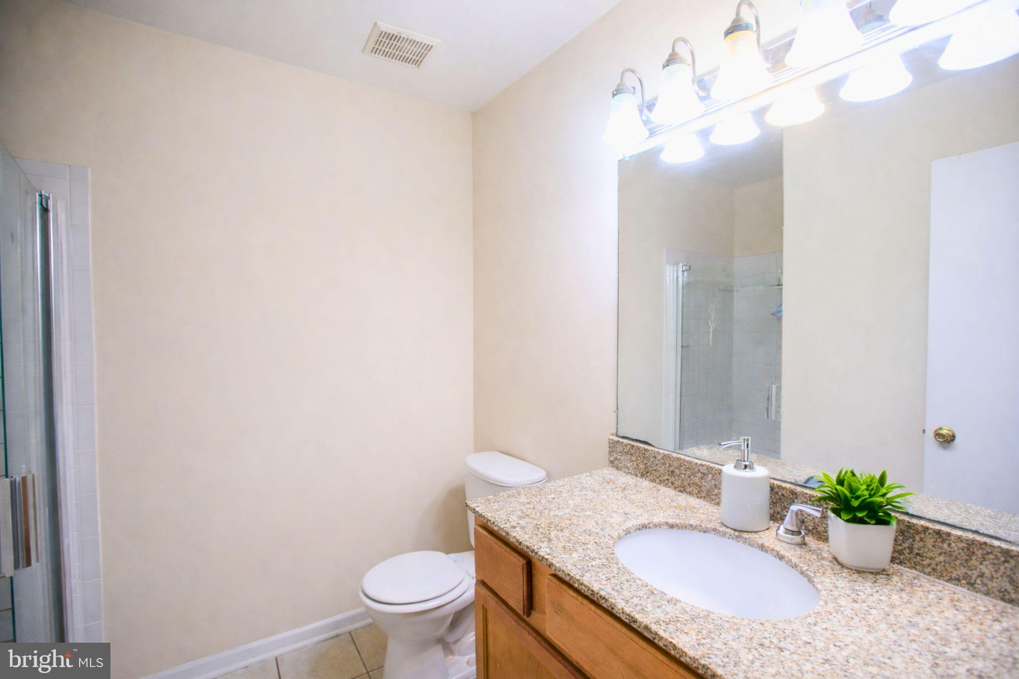 FOUR WINDS AT OAKTON - Residential