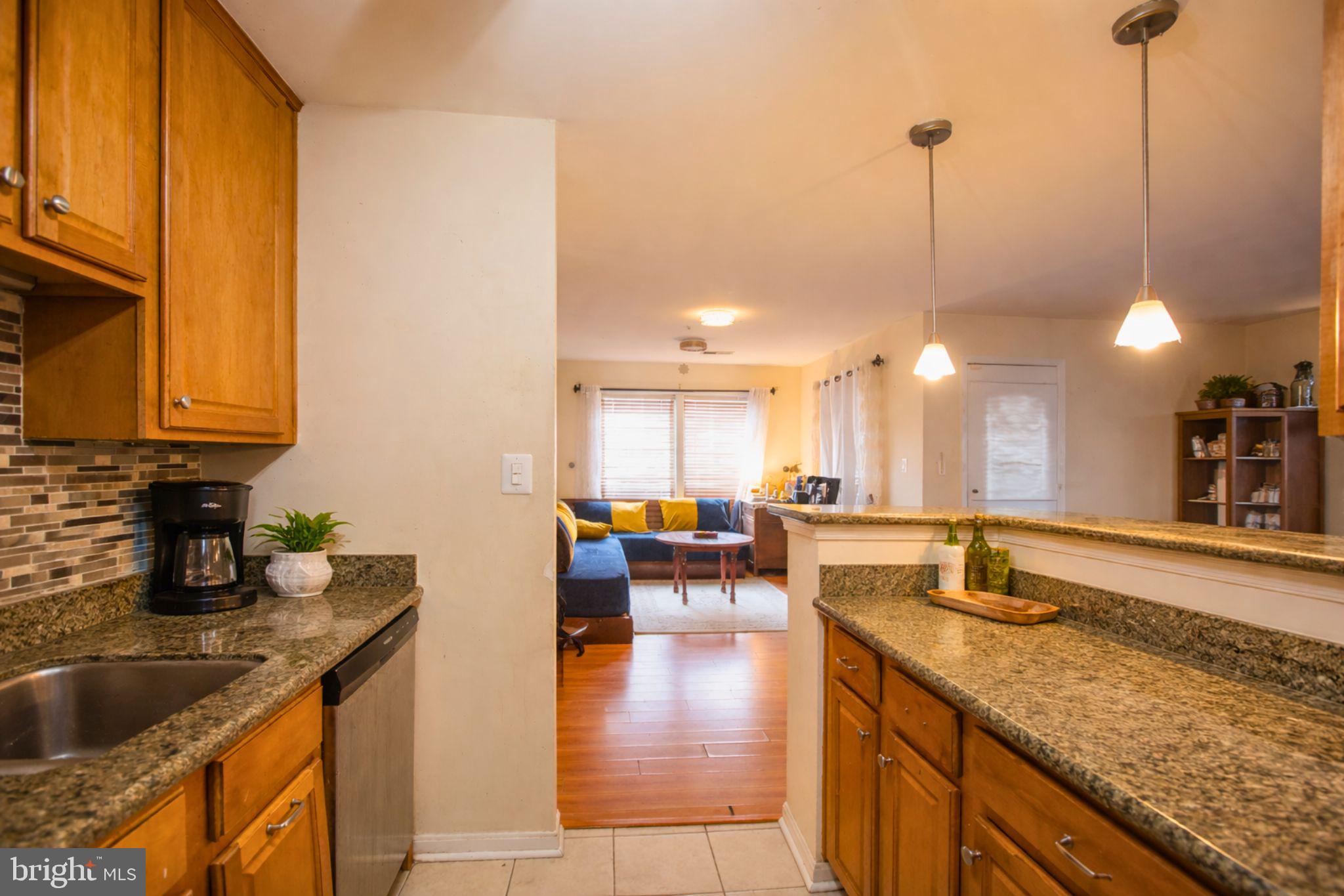 FOUR WINDS AT OAKTON - Residential