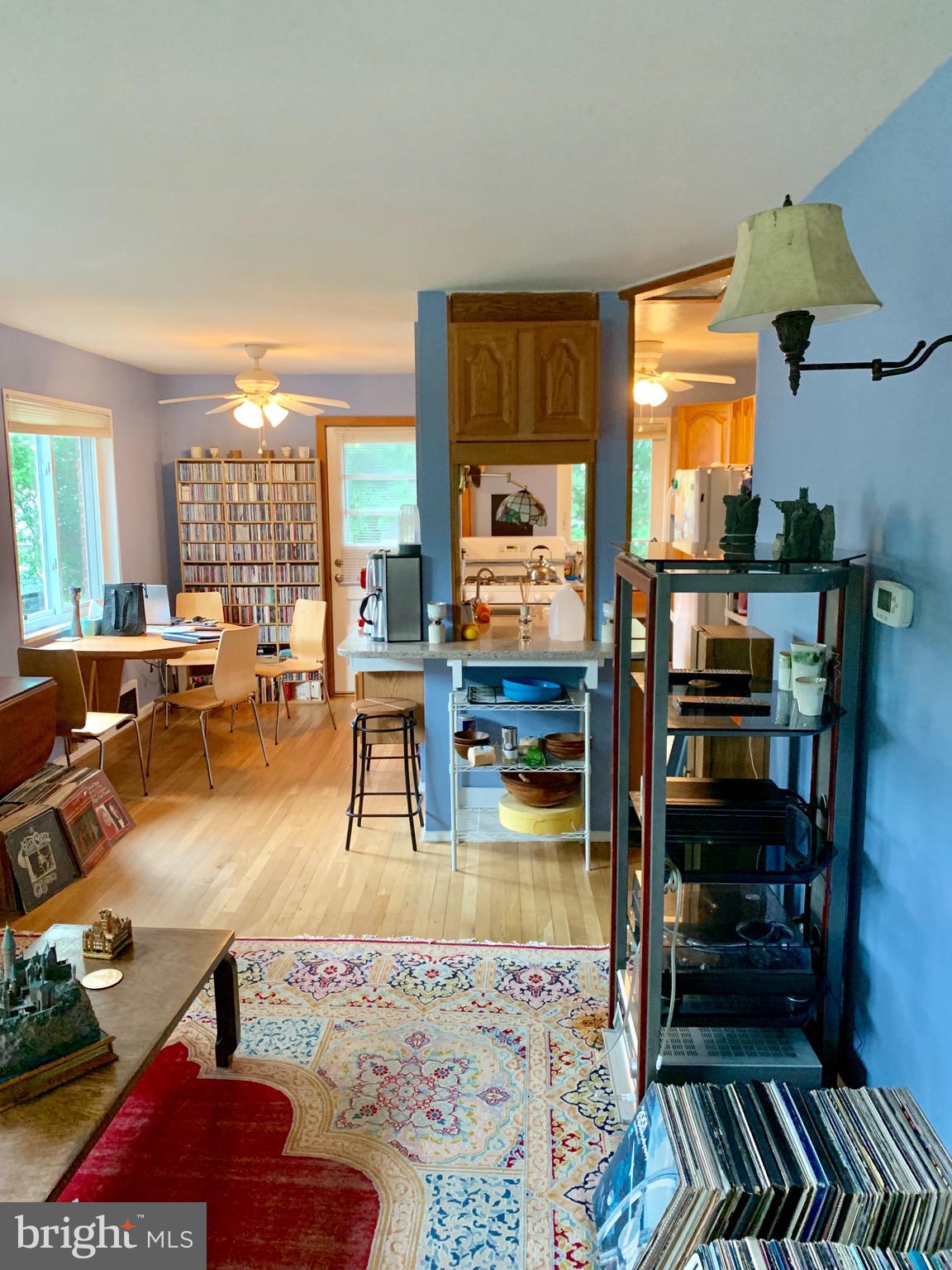 BUCKNELL MANOR - Residential Lease