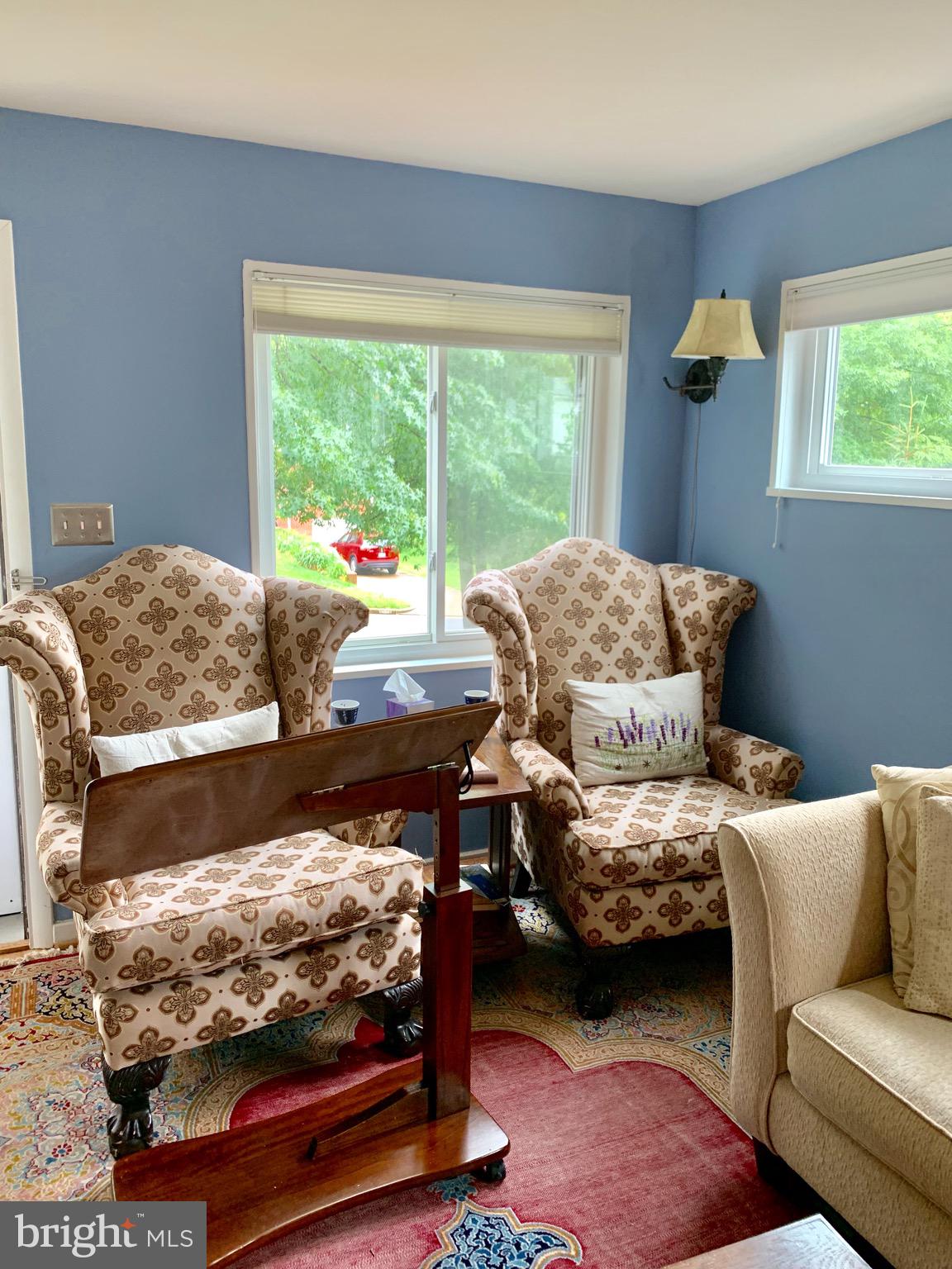 BUCKNELL MANOR - Residential Lease