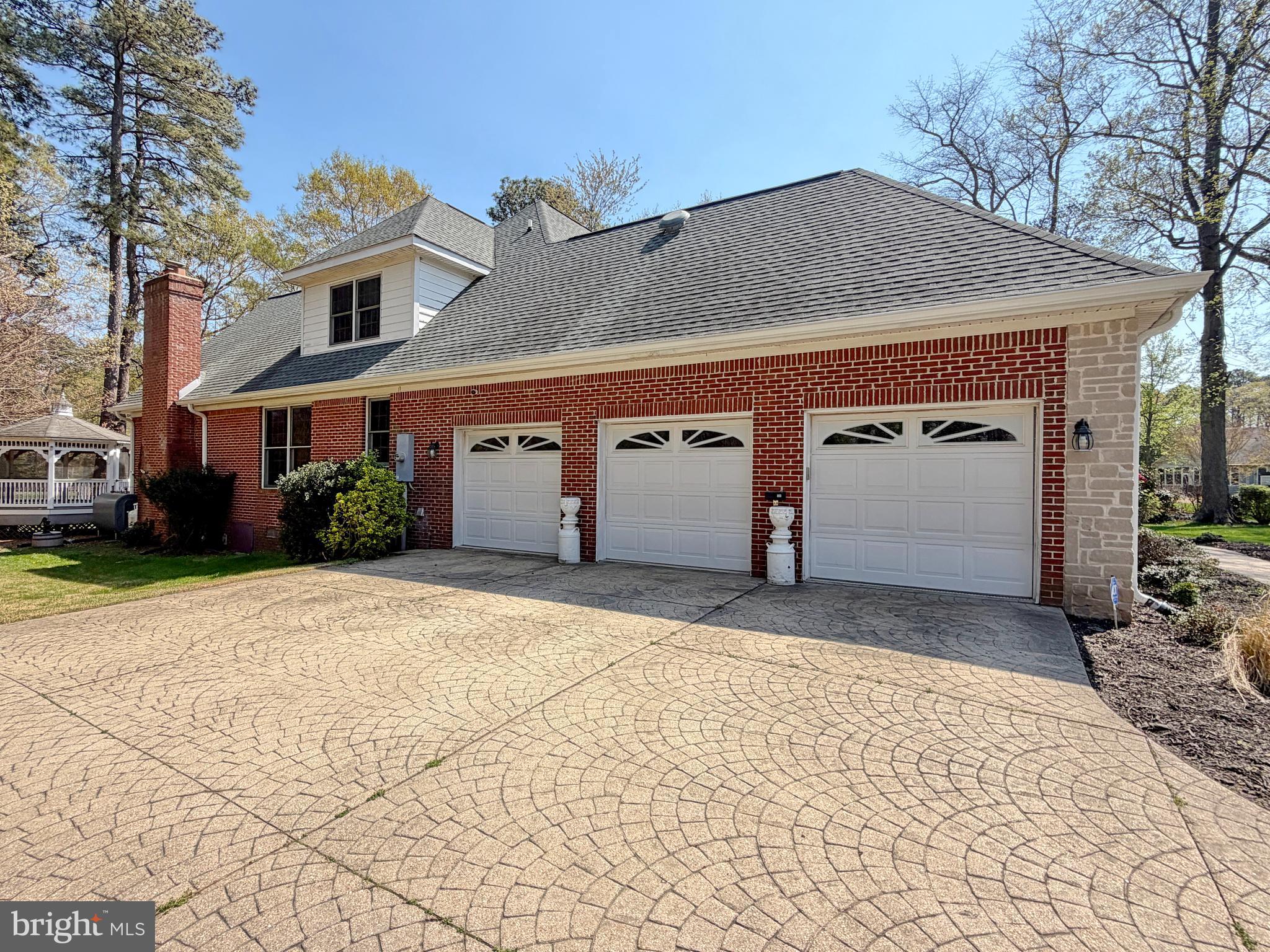 SWAN POINT SUB - Residential