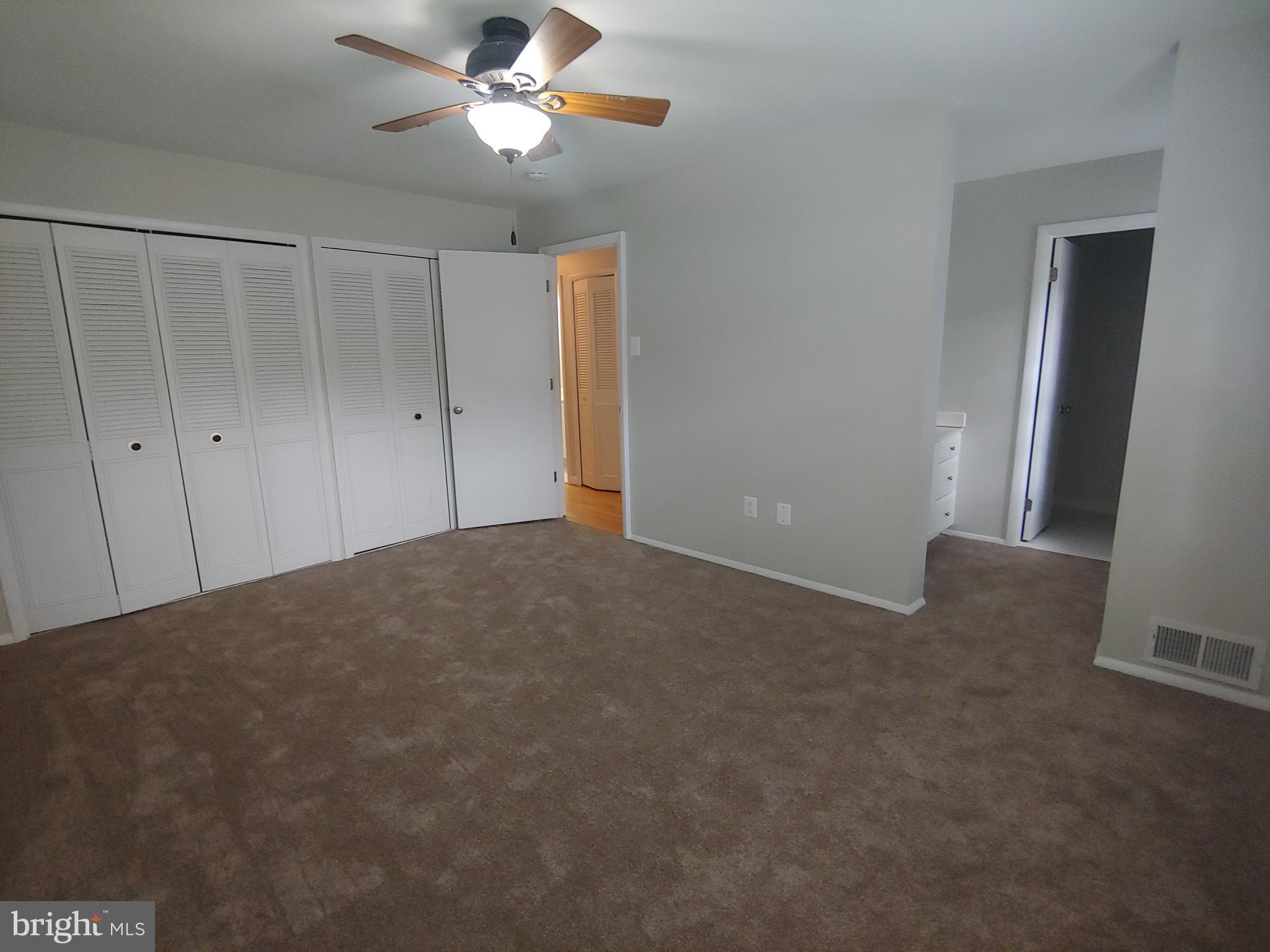 CROFTON COMMONS - Residential Lease