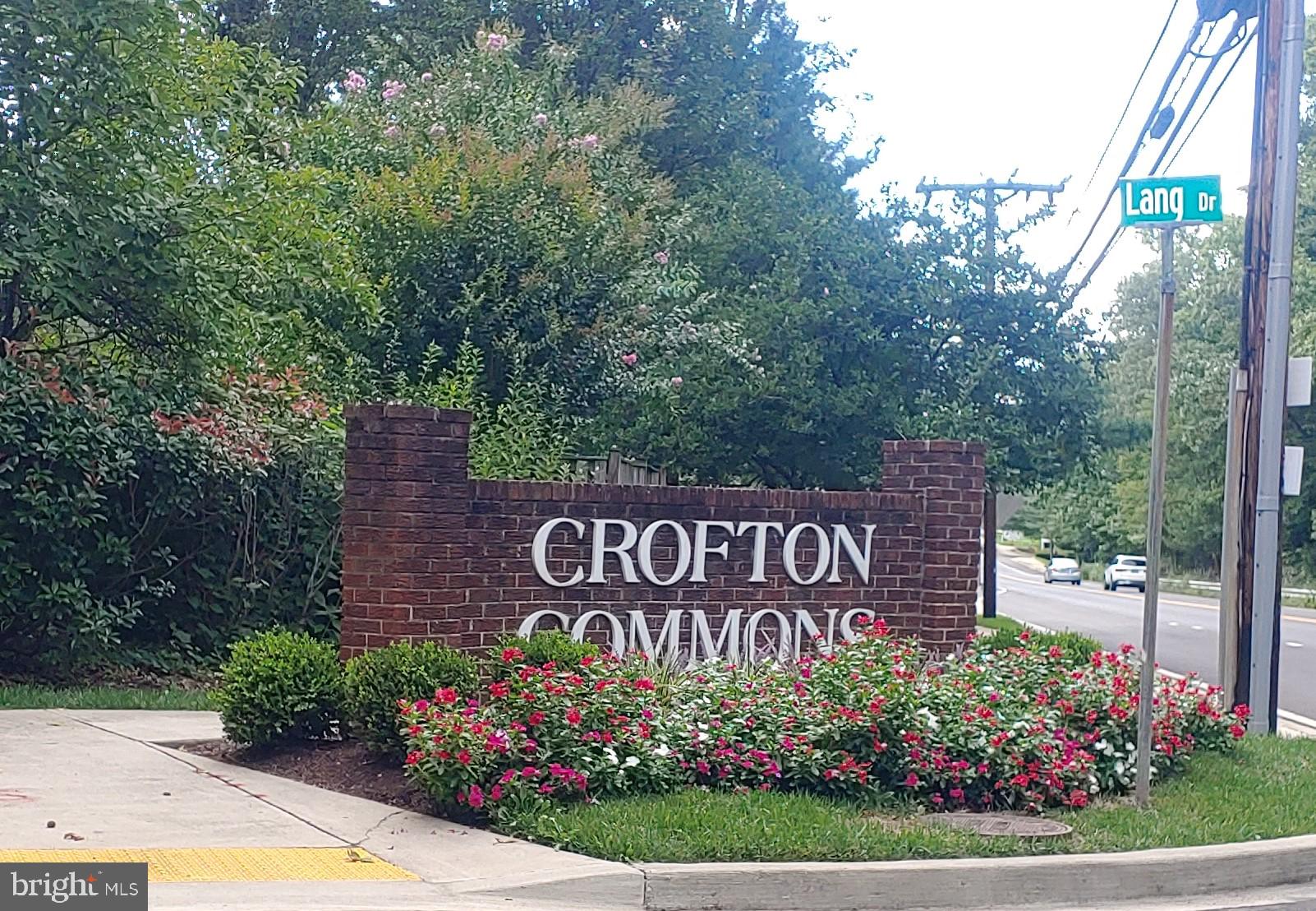 CROFTON COMMONS - Residential Lease