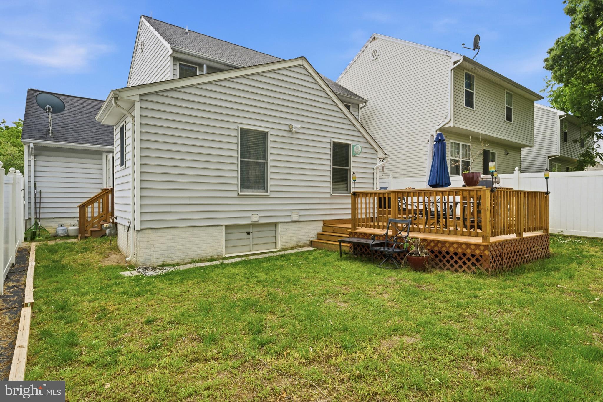 GRAY INN COURT - Residential
