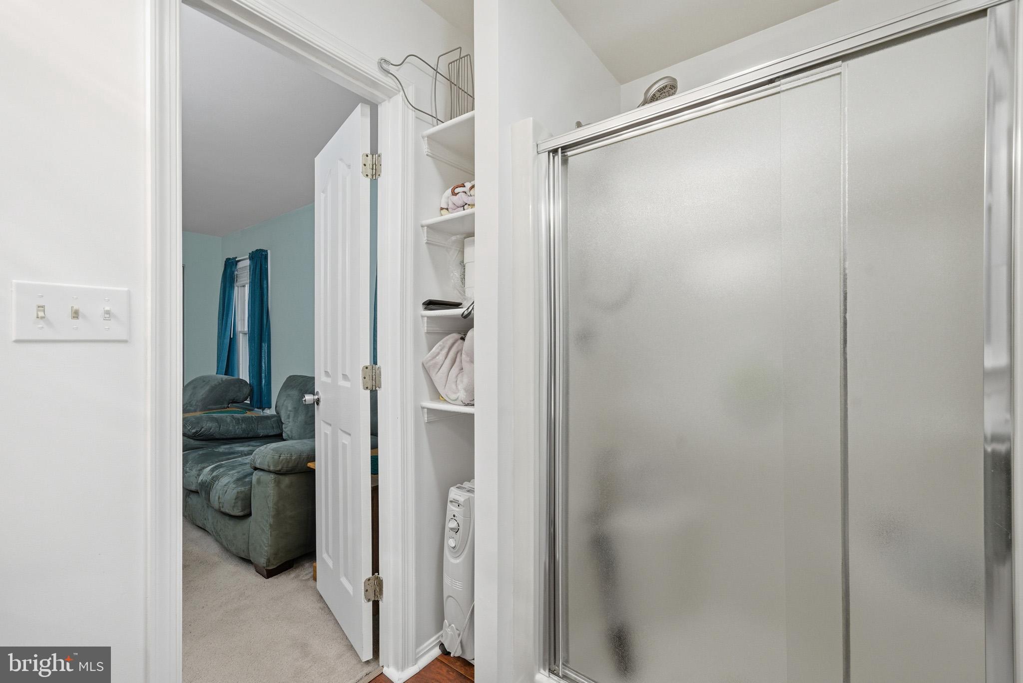 GRAY INN COURT - Residential