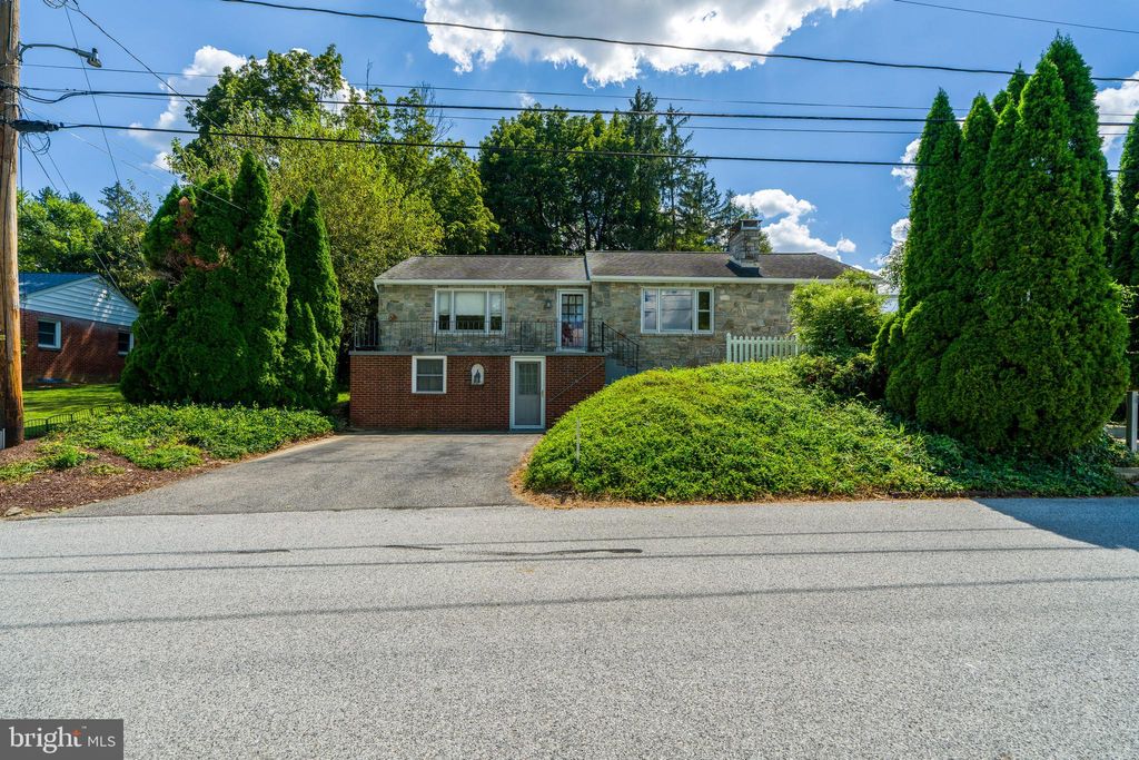 Photo of 1616 Magnolia Drive, LANCASTER, PA 17602 (MLS # PALA2075922)