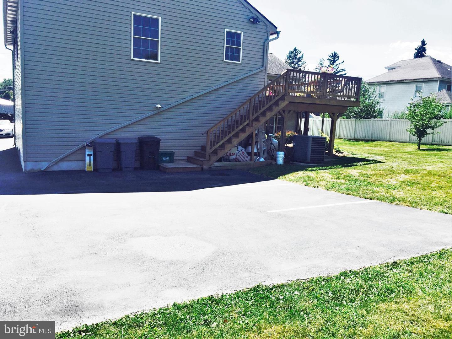 3315 E LINCOLN HIGHWAY E