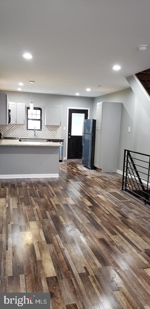 POINT BREEZE - Residential Lease