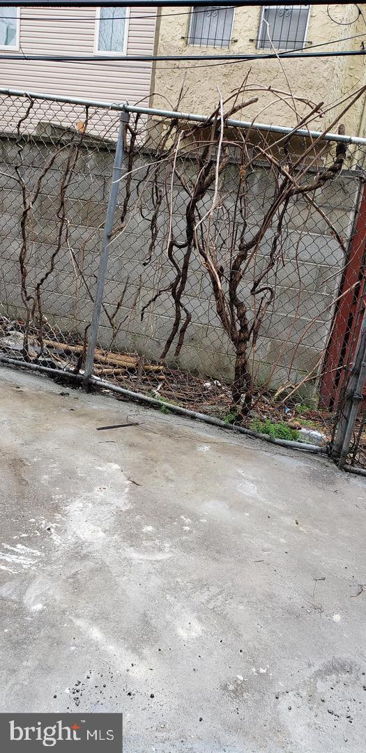 POINT BREEZE - Residential Lease