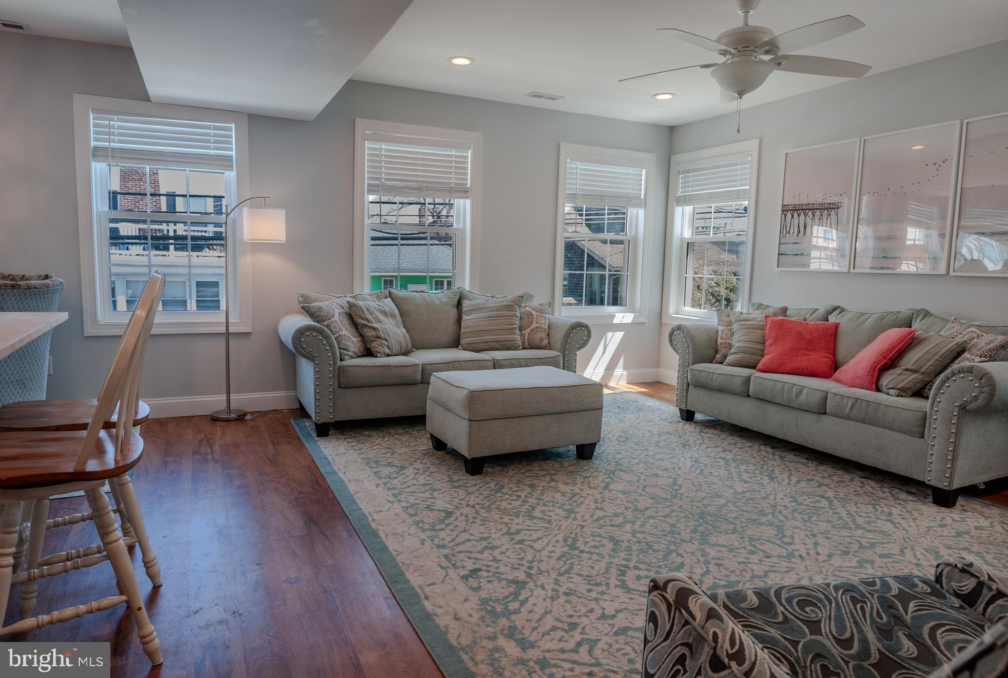 126 N CAMBRIDGE AVENUE A