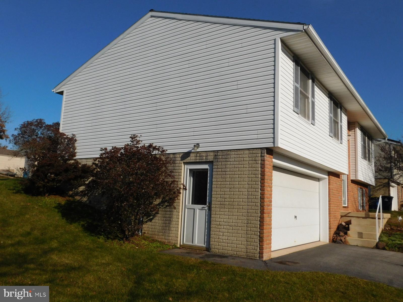 HOMESTEAD - Residential