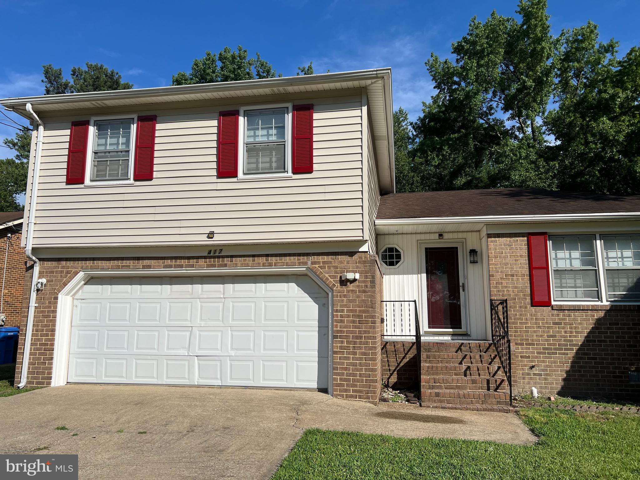 417 CROWN CRESCENT