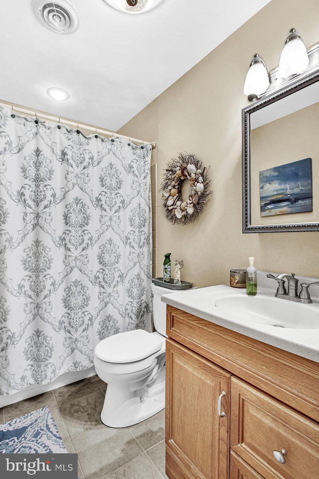 LAKE MEADE - Residential