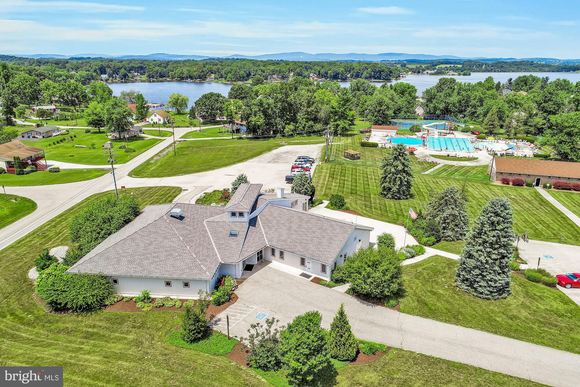 LAKE MEADE - Residential